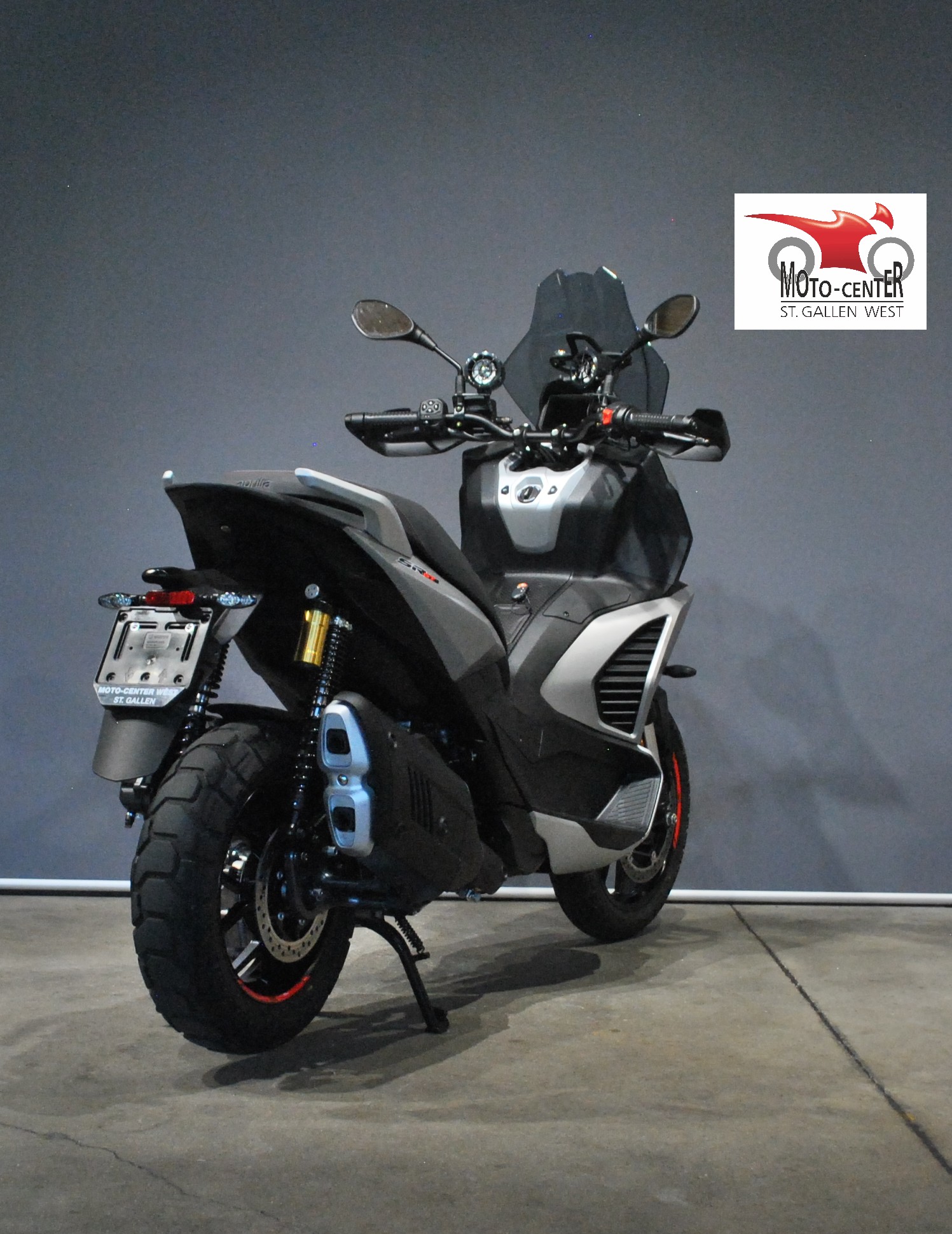 APRILIA SR 400 GT-image-4