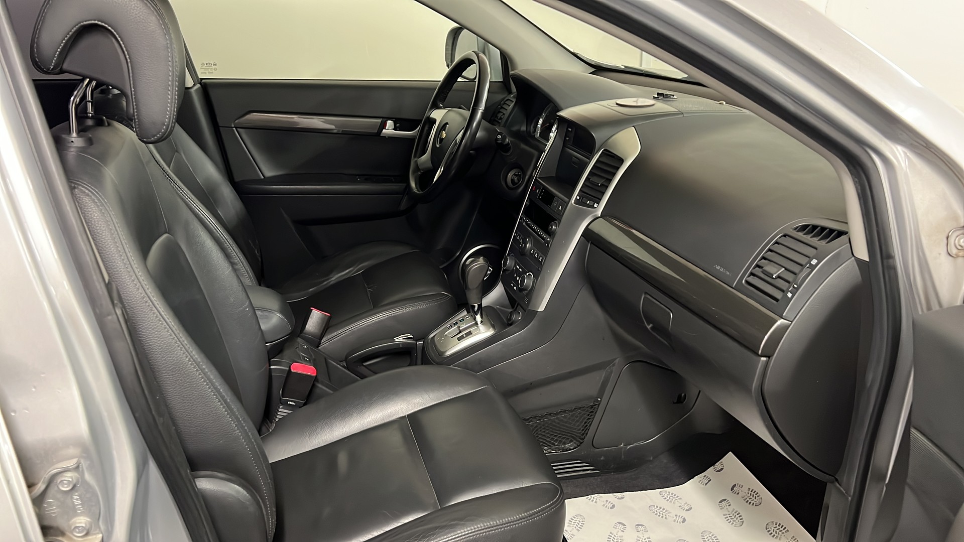 CHEVROLET Captiva 3.2 V6 LT Executive 4WD Automatic-image-8