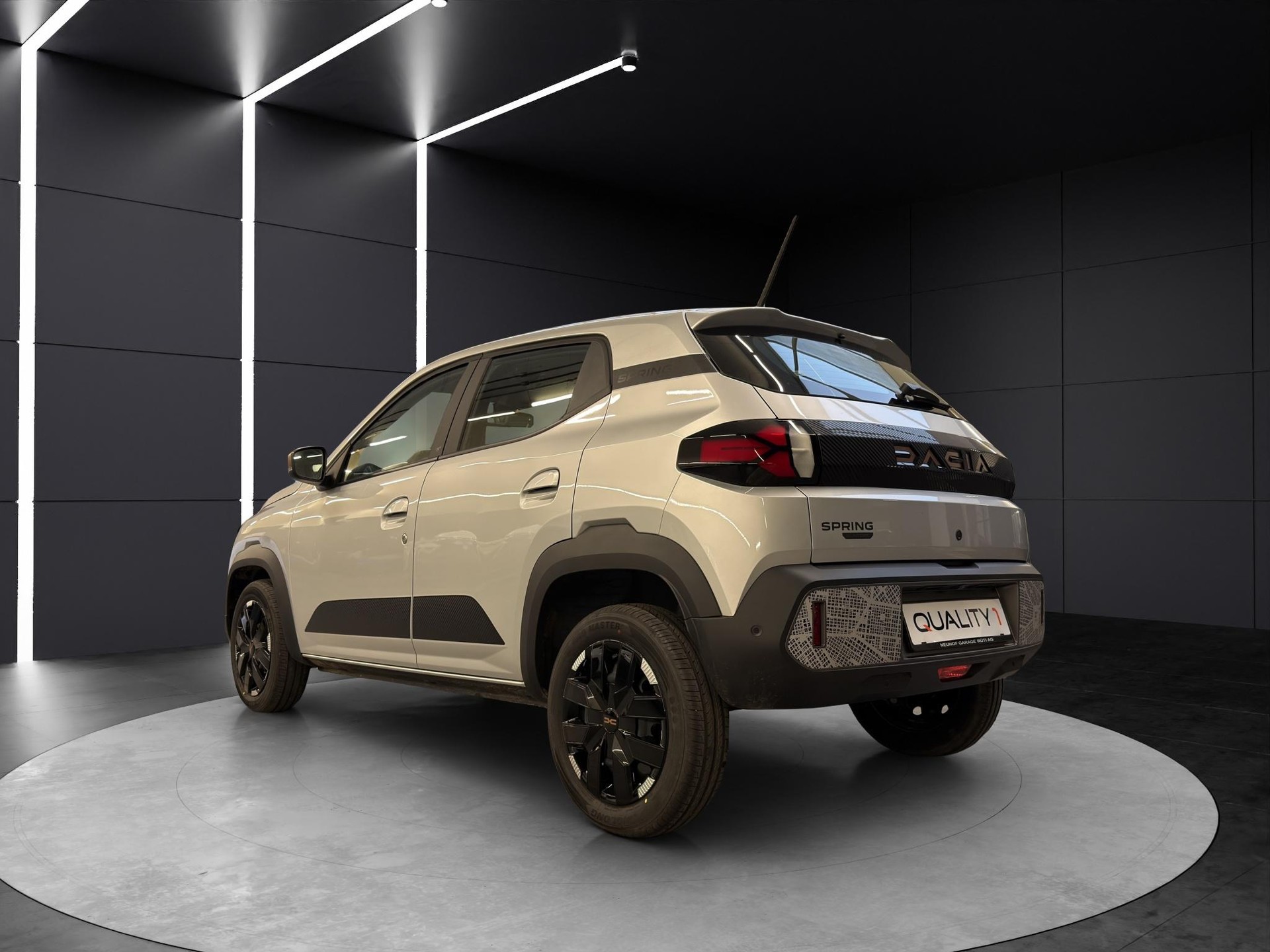 DACIA Spring 27 kWh Extreme-showroom-element-2