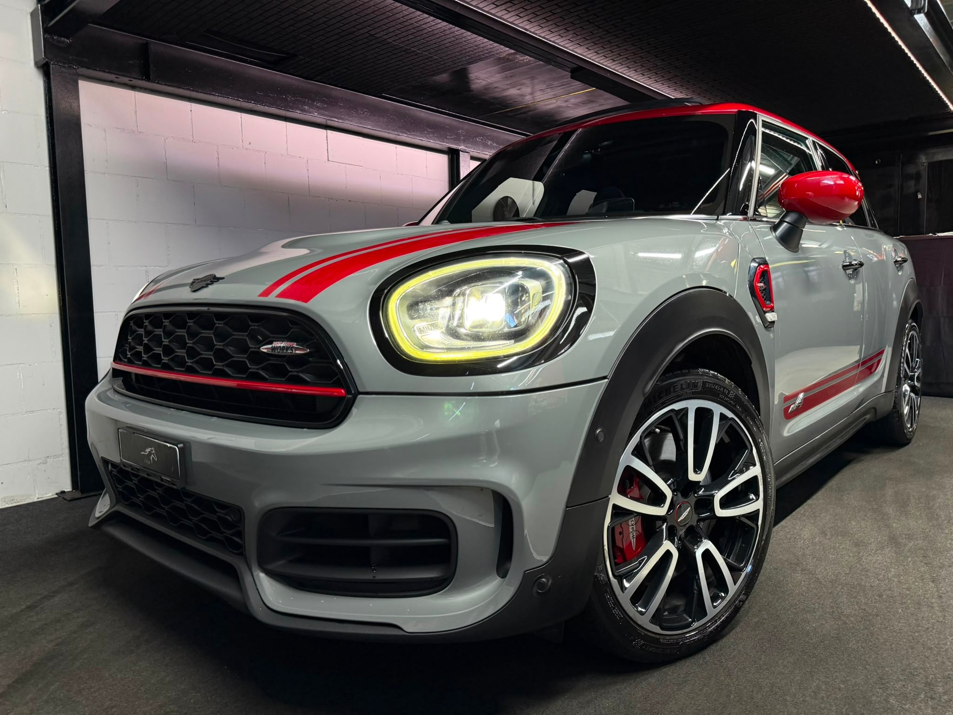 MINI Countryman John Cooper Works ALL4 Steptronic / Ch-Auto / Panoramadach / Driving Assistant / Harman-Kardon /-showroom-element-1