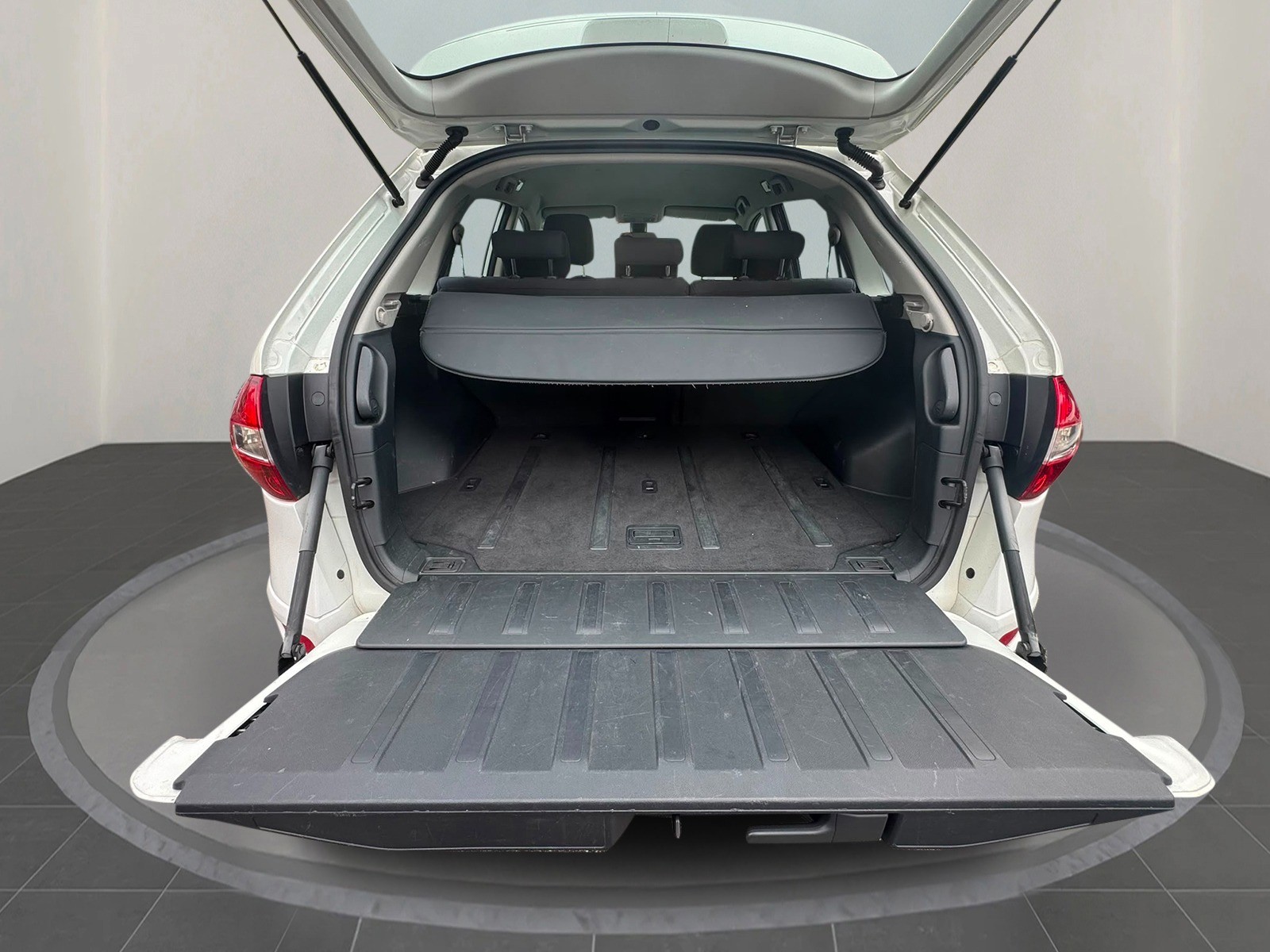 RENAULT Koleos 2.0 dCi Dynamique 4x4 Automatic-image-5
