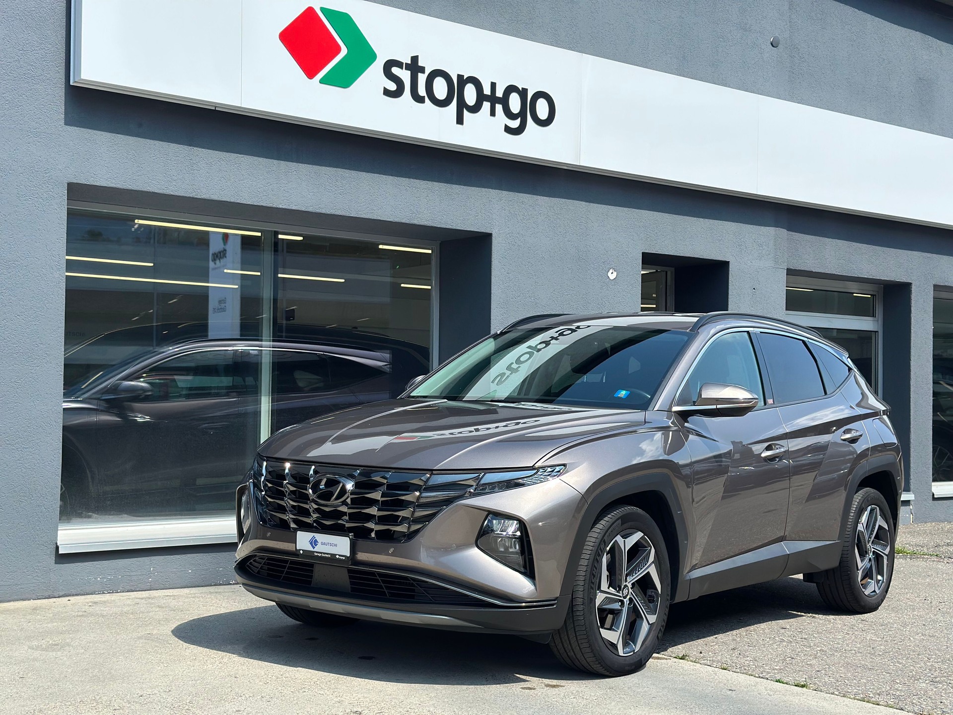 HYUNDAI Tucson 1.6 TGDI HEV Amplia 2WD