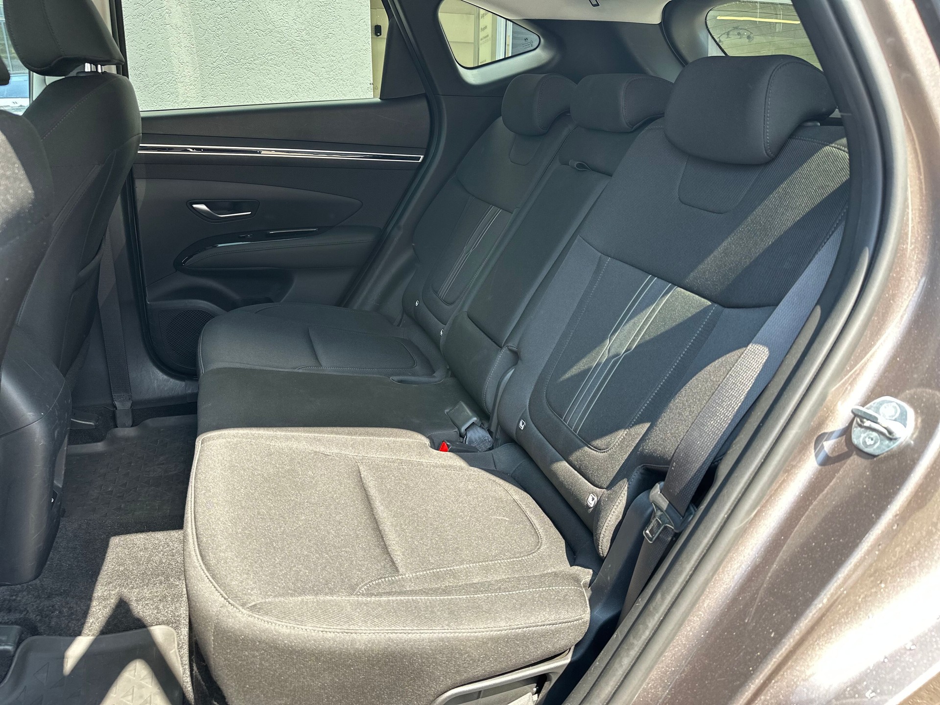HYUNDAI Tucson 1.6 TGDI HEV Amplia 2WD-image-7