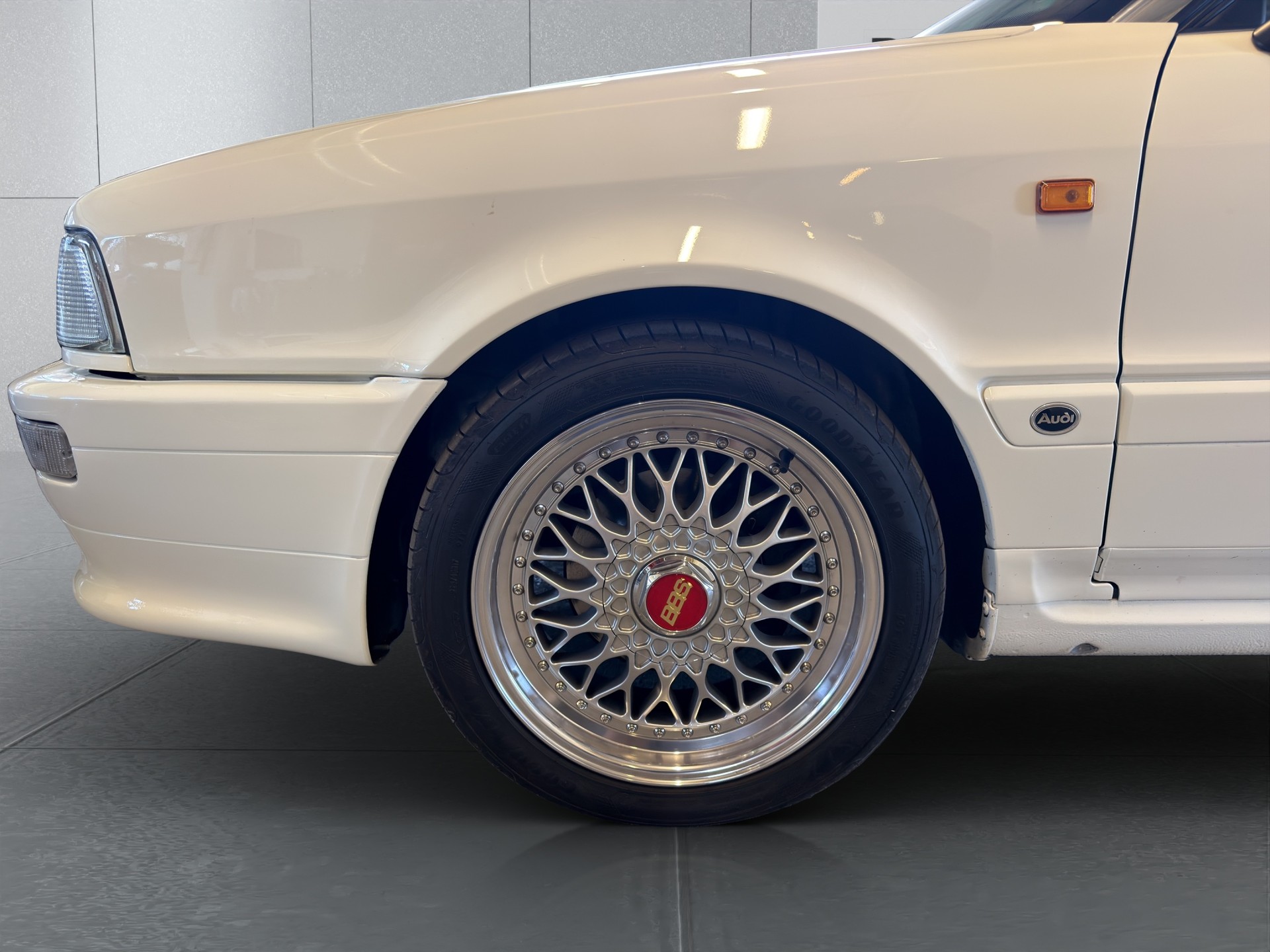 AUDI Cabriolet 2.8 E*174 PS*EXKLUSIVE FAHRZEUG*TOP ZUSTAND*NUR 85000 KM*-image-17