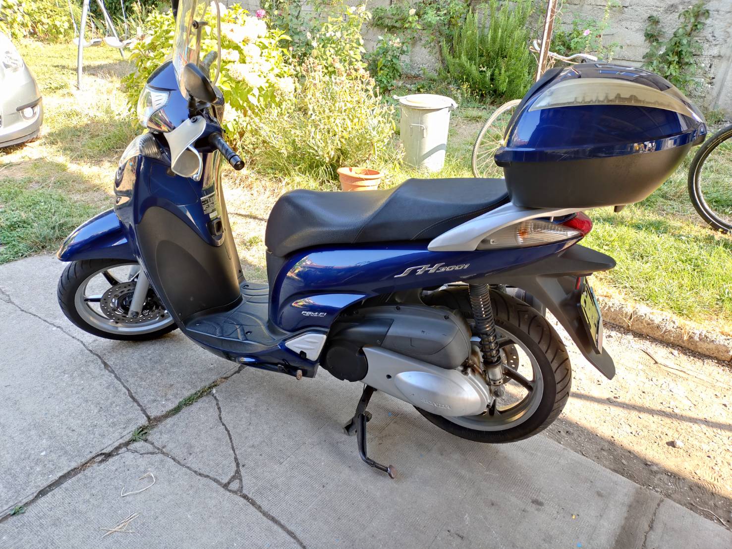 HONDA SH 300 i ABS-image-3