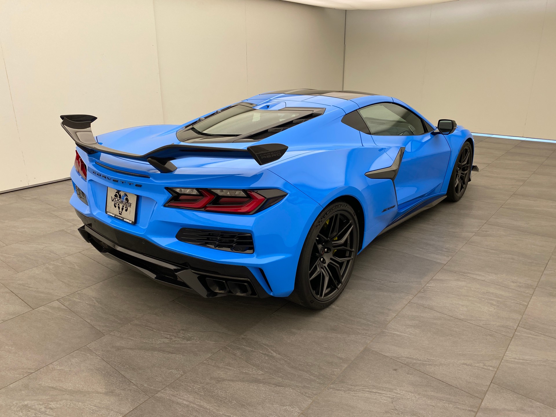 CHEVROLET Corvette C8 Z06 3LZ Z07 Performance Carbon-image-4