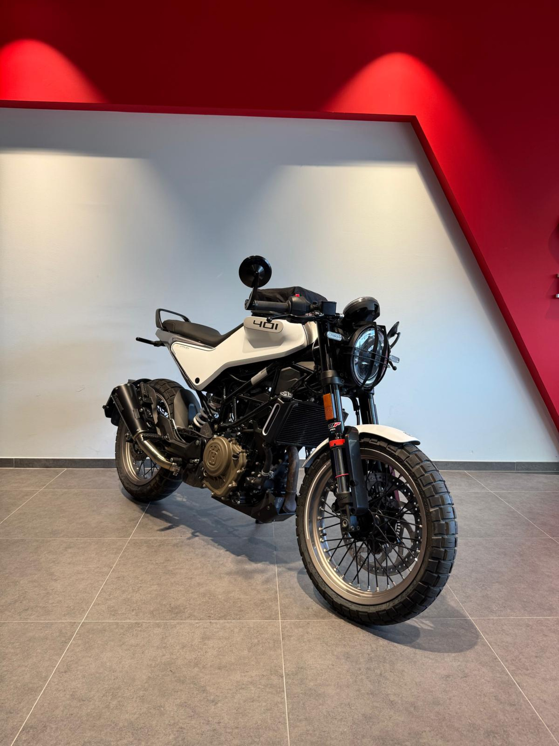 HUSQVARNA Vitpilen 401-image-0