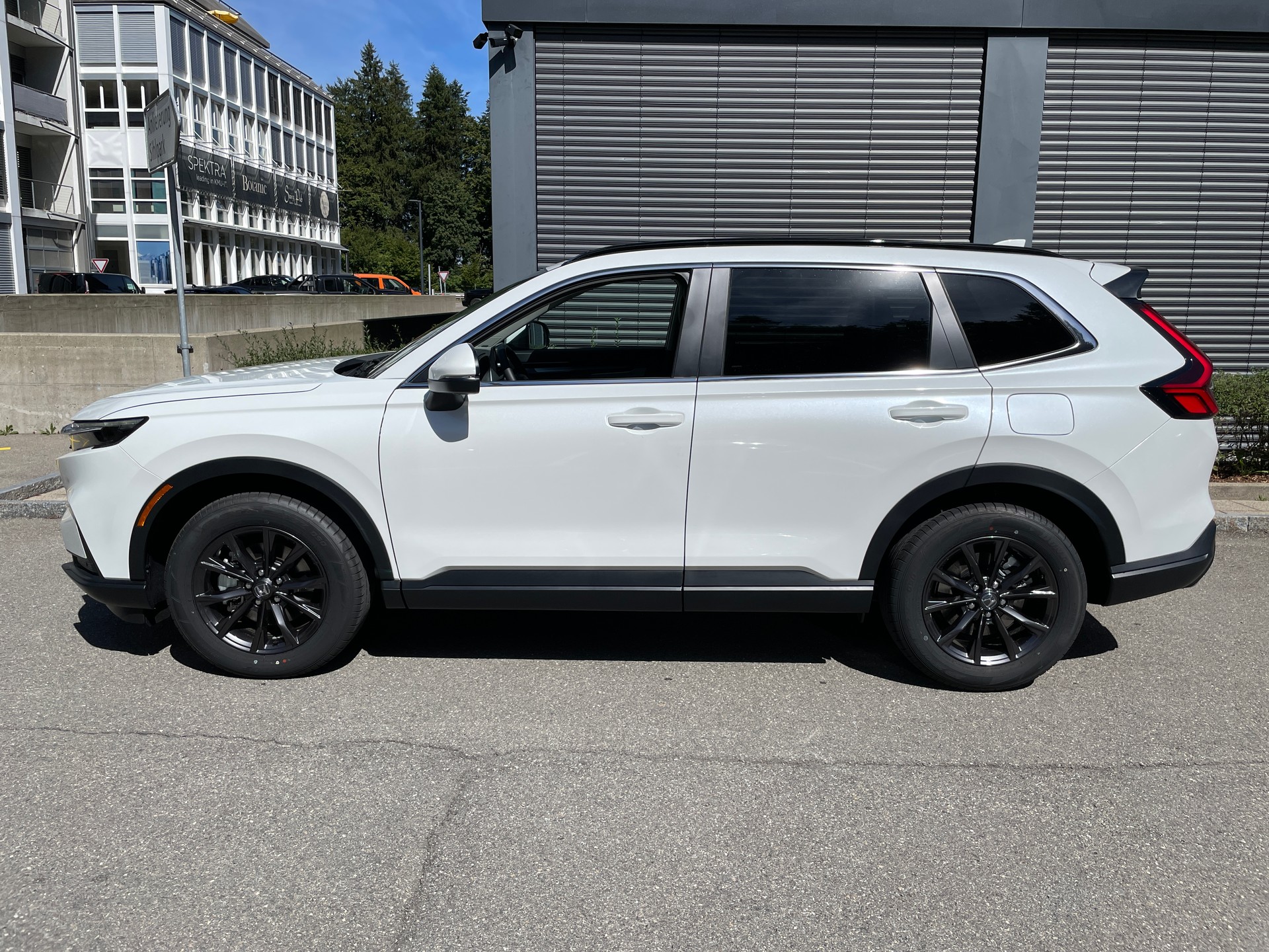 HONDA CR-V 2.0i MMD Hybrid Advance 4WD Automatic-showroom-element-1
