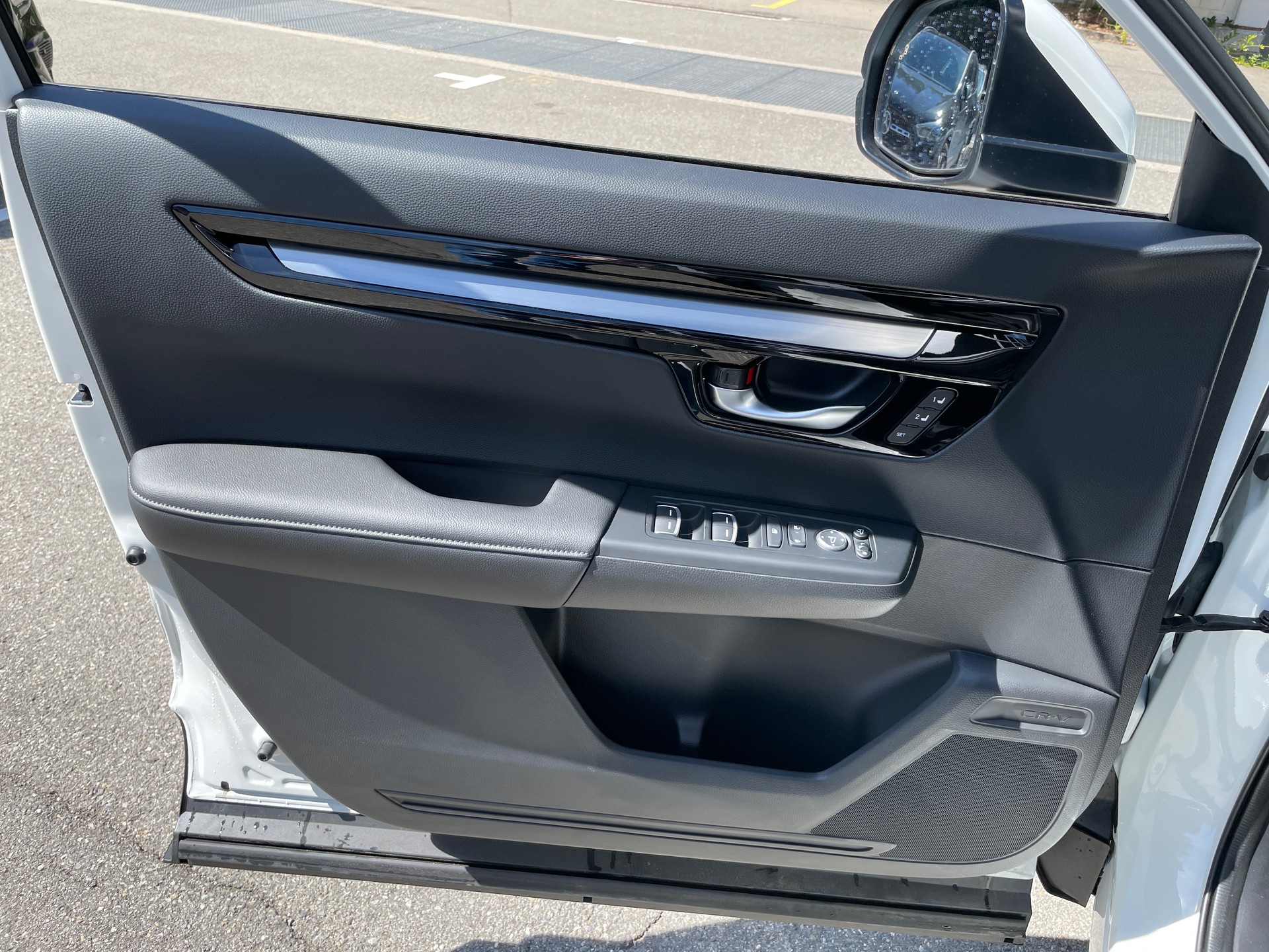HONDA CR-V 2.0i MMD Hybrid Advance 4WD Automatic-image-10
