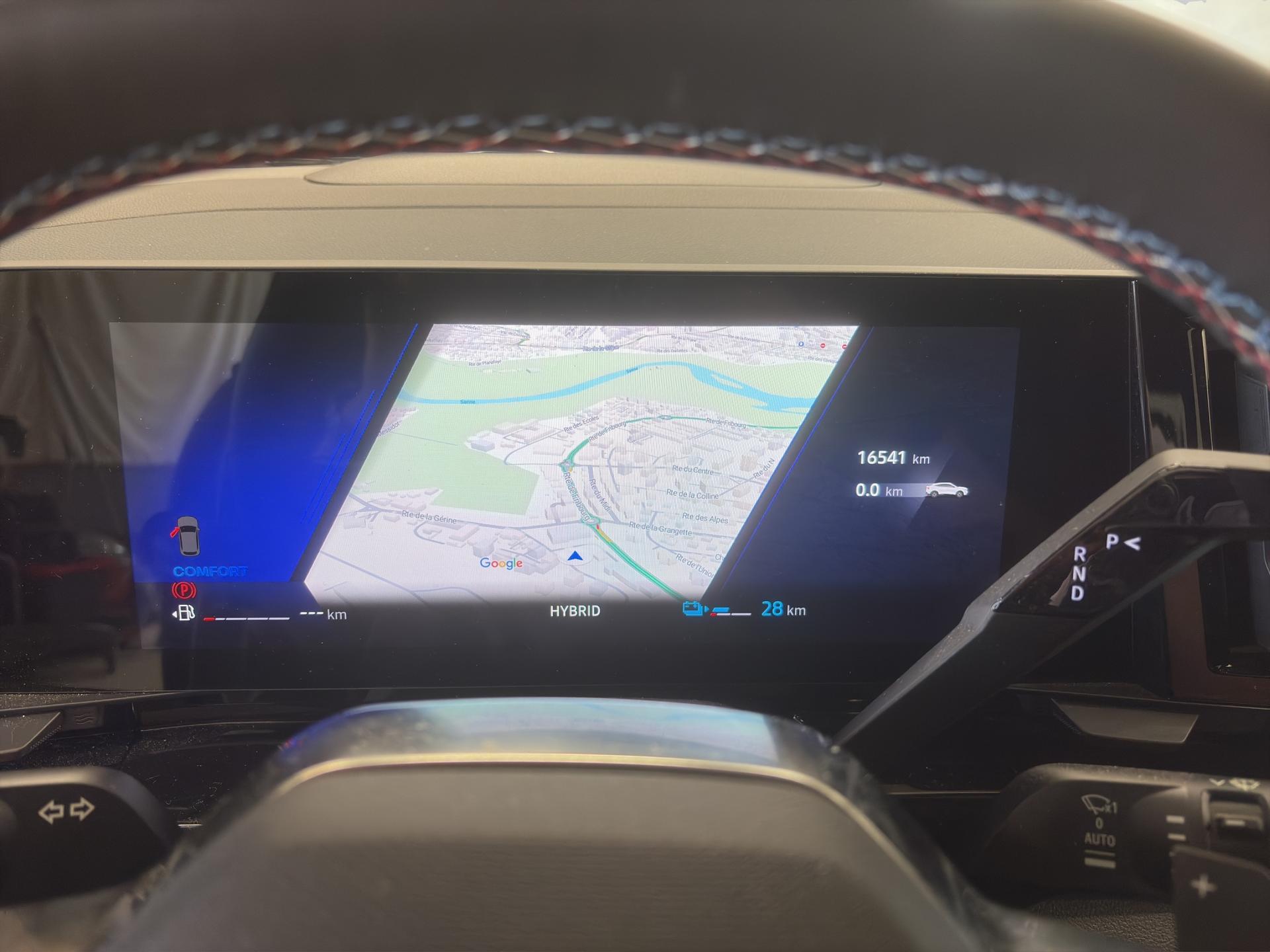 RENAULT Rafale 1.2 E-Tech Plug-in Hybrid 300 4x4 Atelier Alpine-image-10