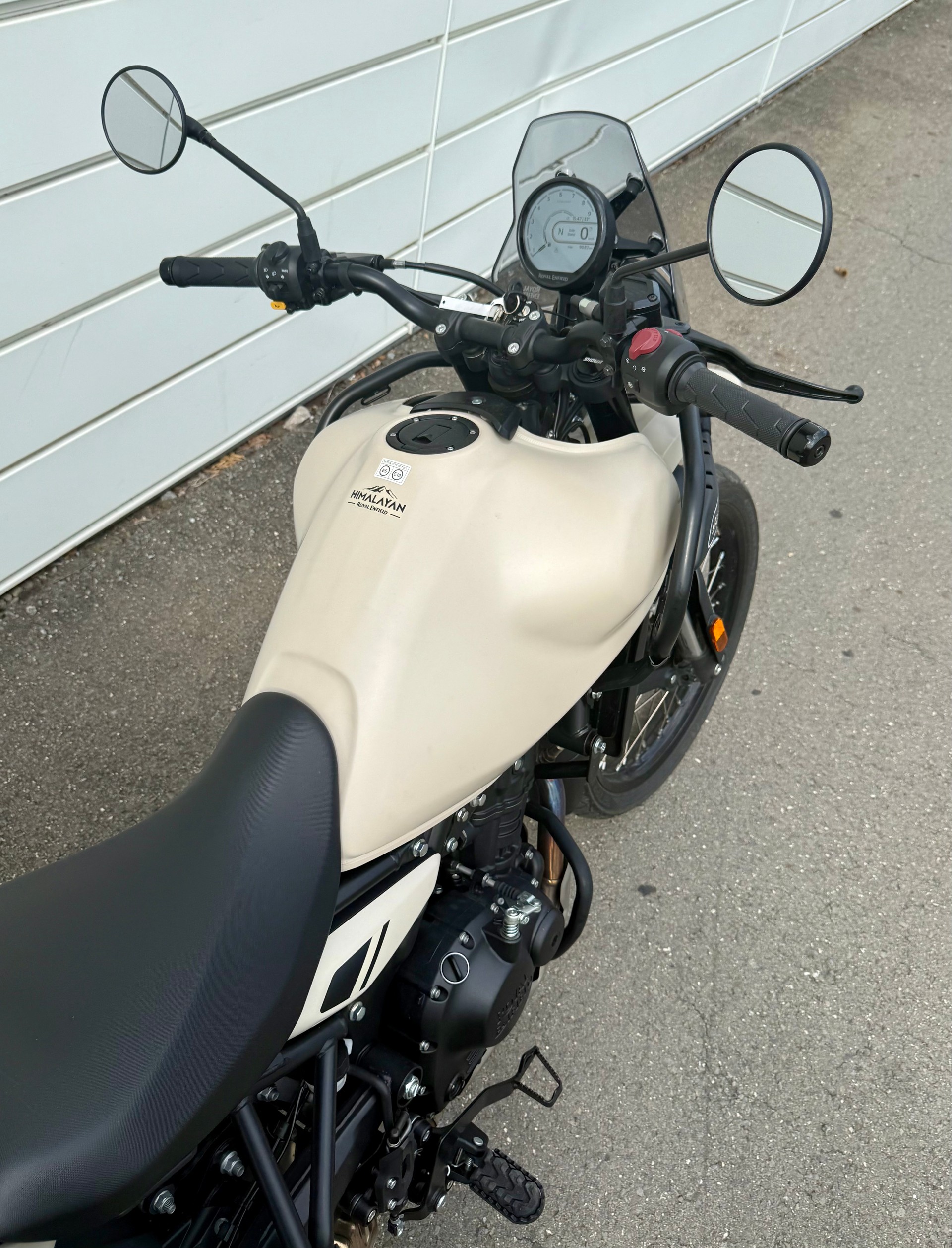 ROYAL ENFIELD Himalayan-image-6