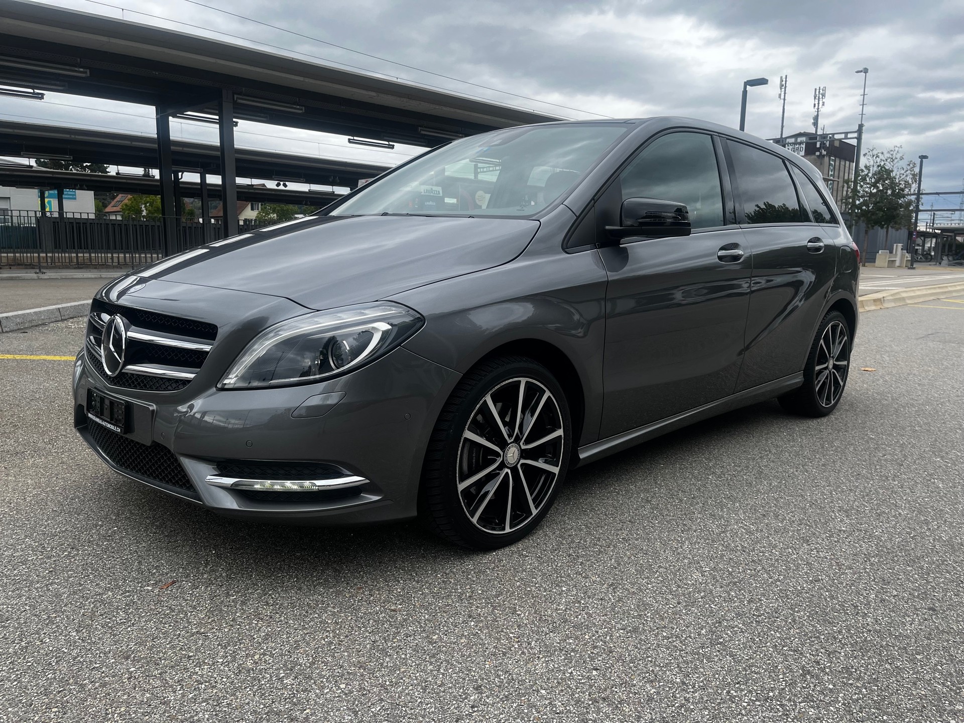 MERCEDES-BENZ B 220 4Matic 7G-DCT