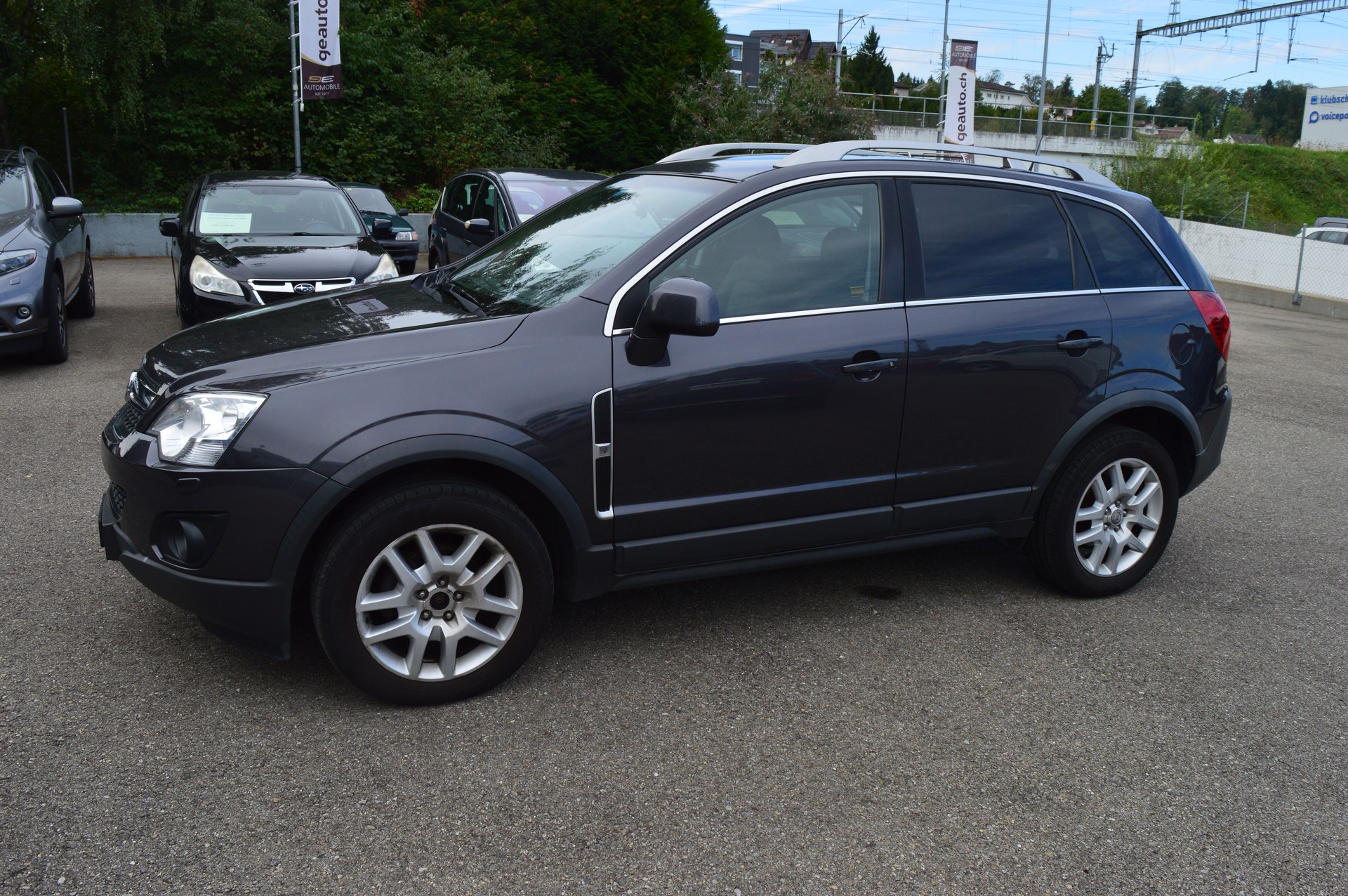 OPEL ANTARA-showroom-element-2