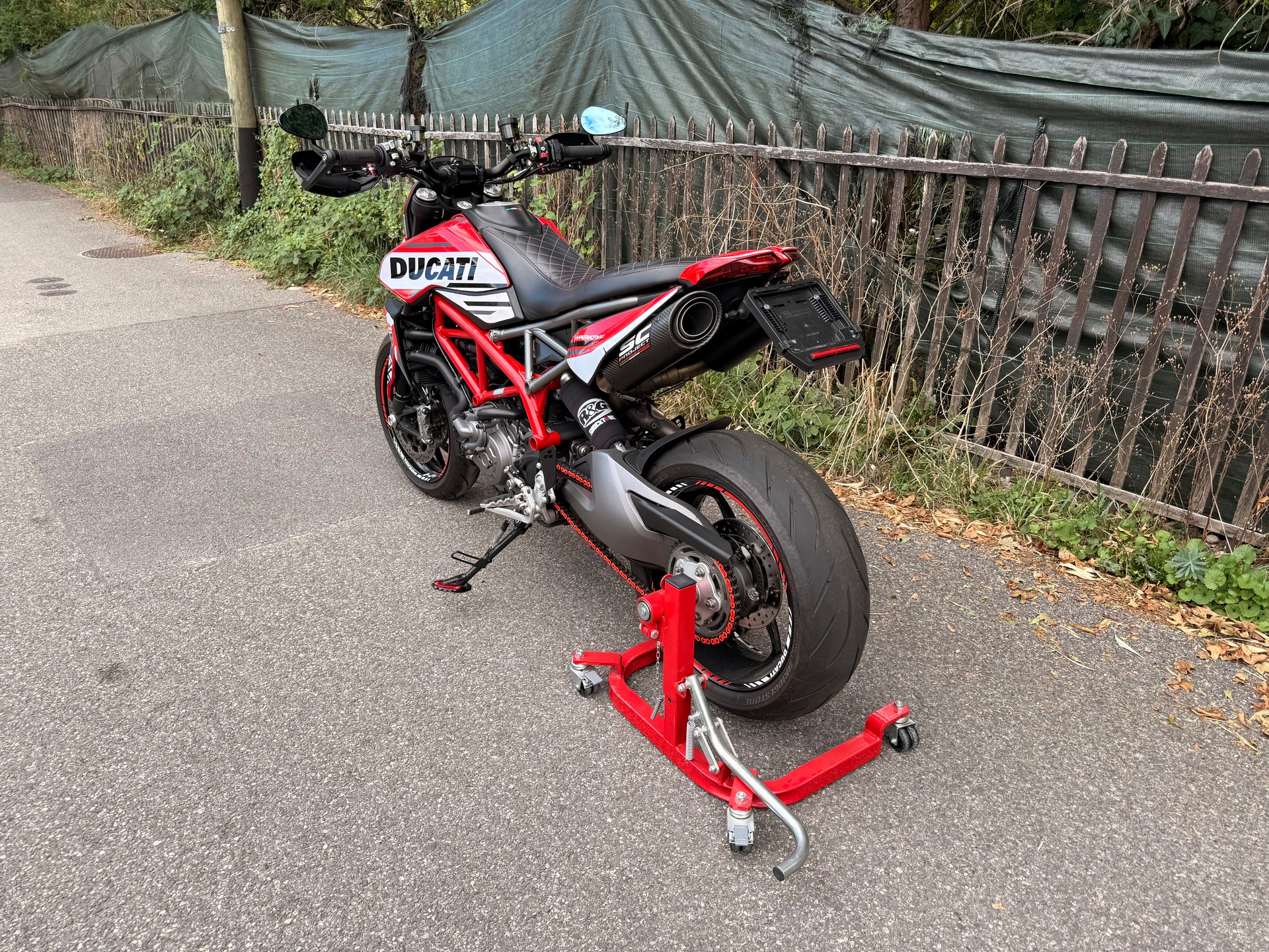 DUCATI HYPERMOTARD 950-image-0