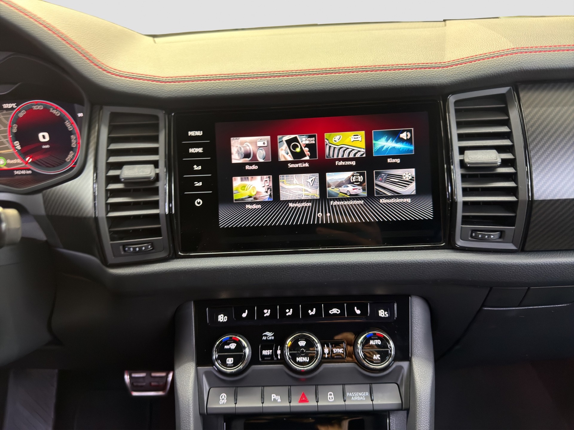 SKODA Kodiaq 2.0 TSI 4x4 RS-image-8