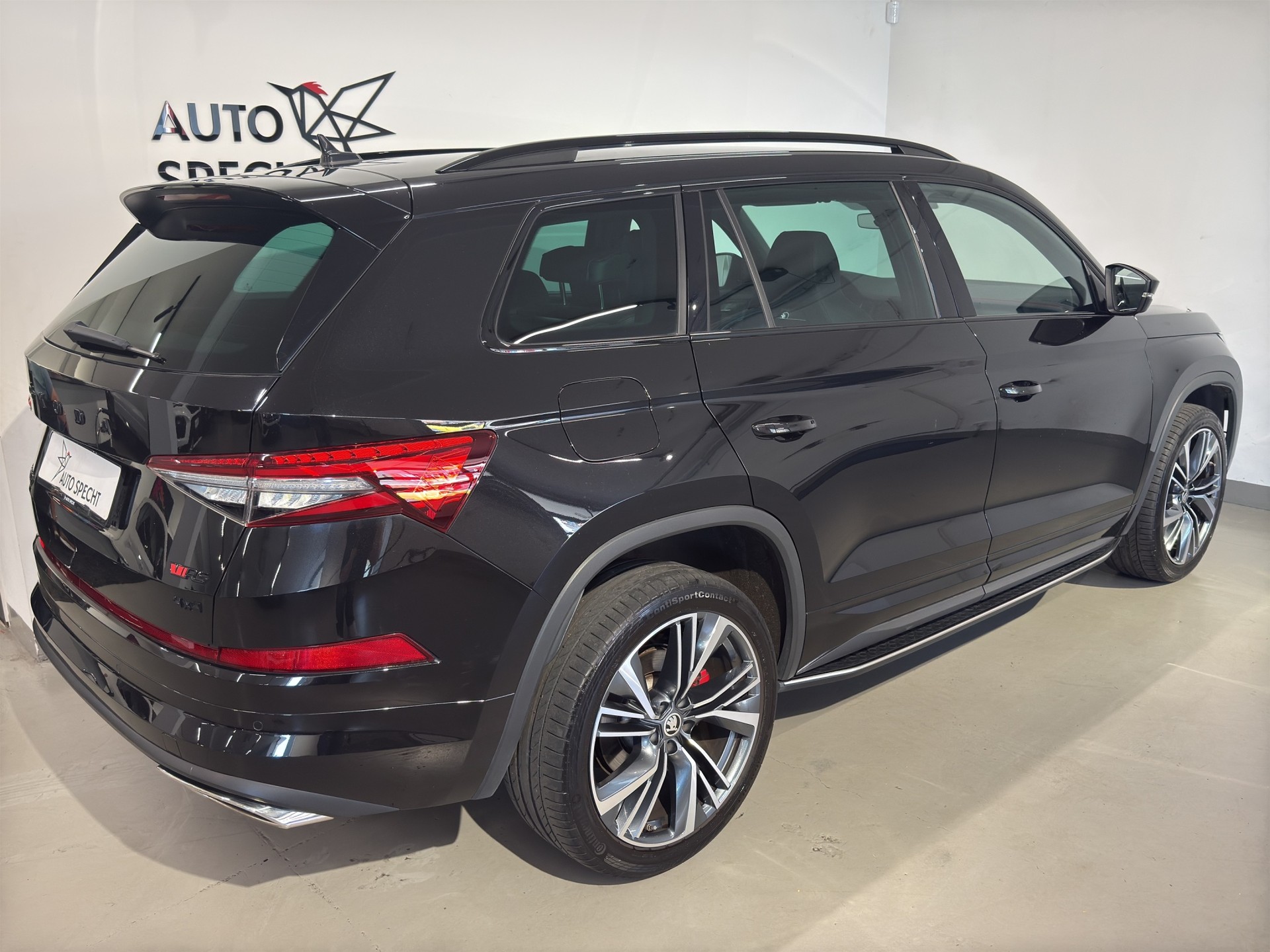 SKODA Kodiaq 2.0 TSI 4x4 RS-showroom-element-3