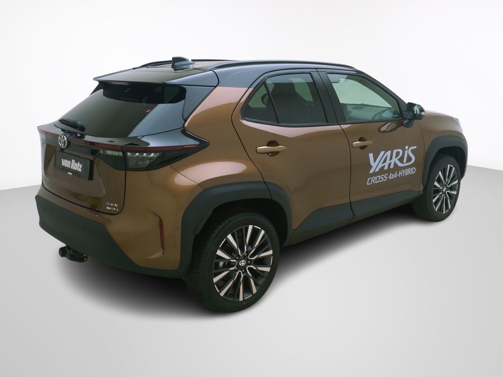 TOYOTA Yaris Cross 1.5 VVT-i HSD Premium AWD-i ** inkl. 1.35T AHK **-showroom-element-3