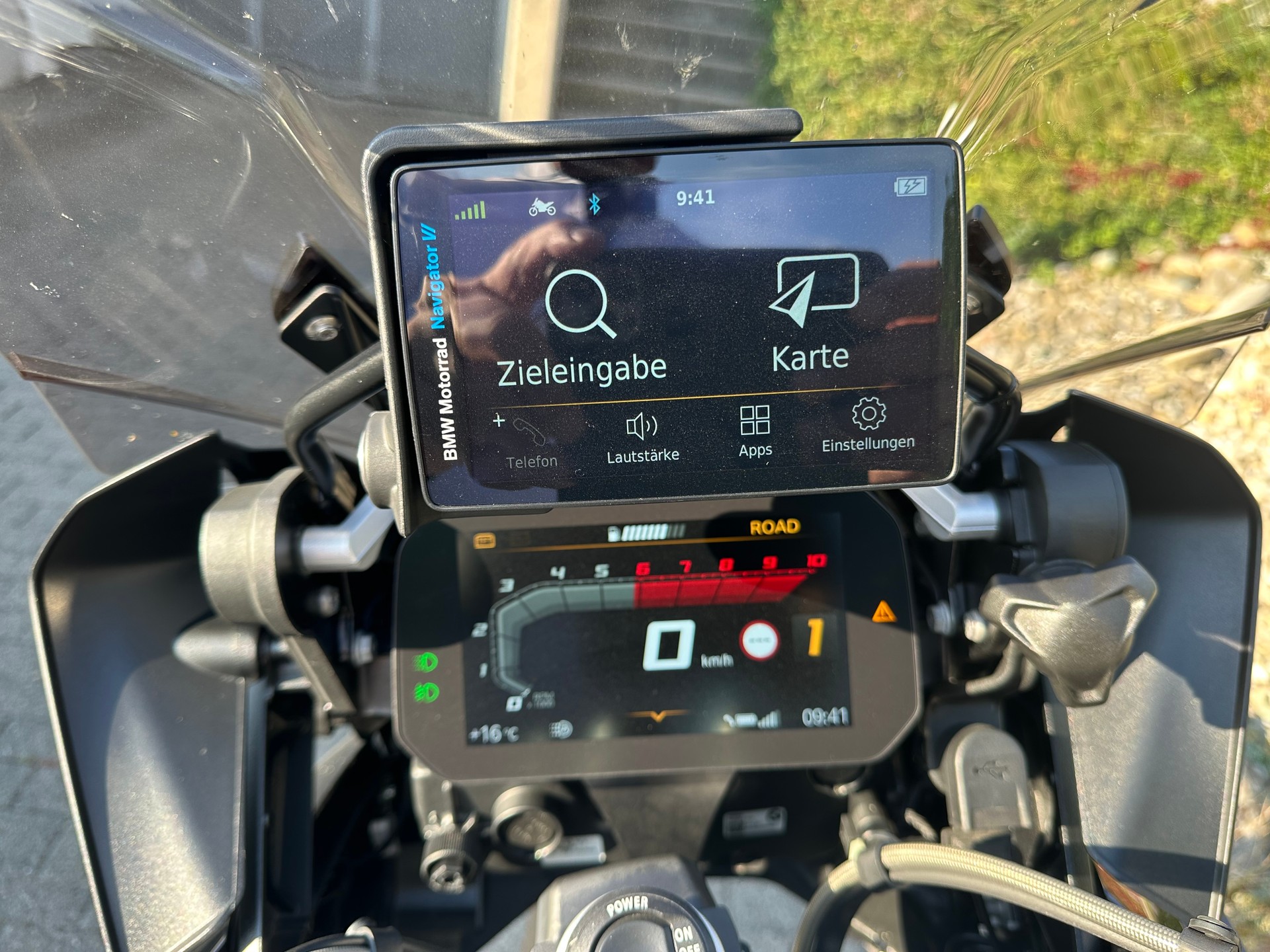 BMW R 1250 GS Triple Black-image-1