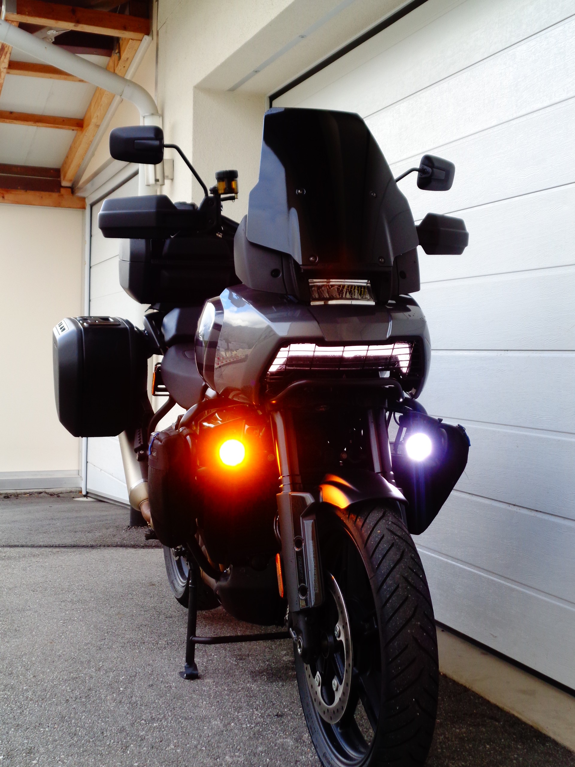 HARLEY-DAVIDSON RA Pan America 1250 Special-image-1
