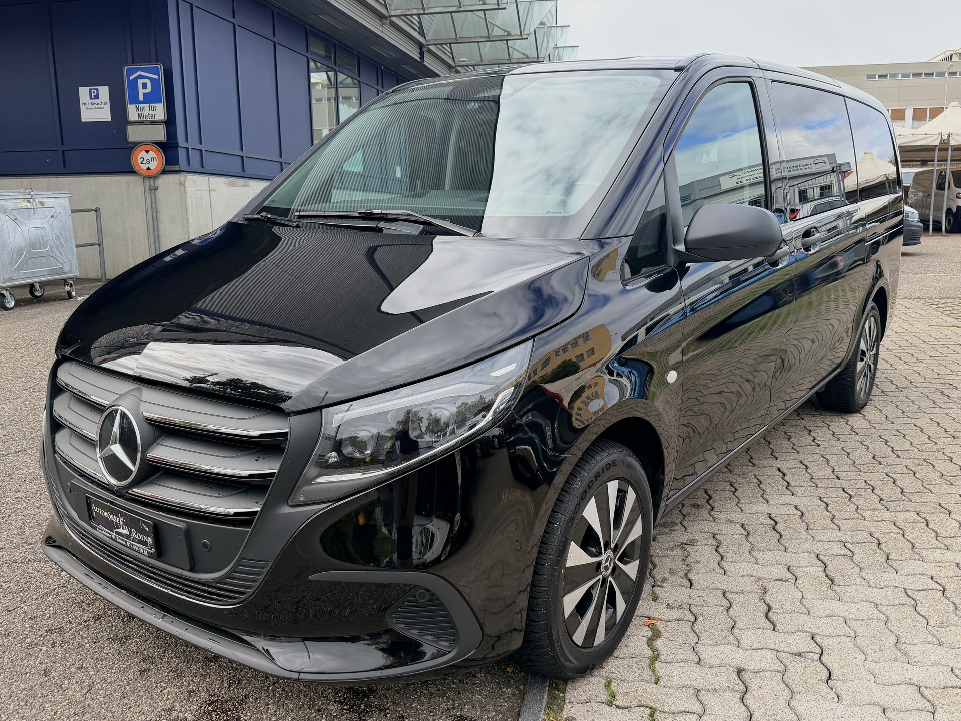MERCEDES-BENZ Vito 116 CDI Lang Select Tourer 4Matic 9G-Tronic-image-6