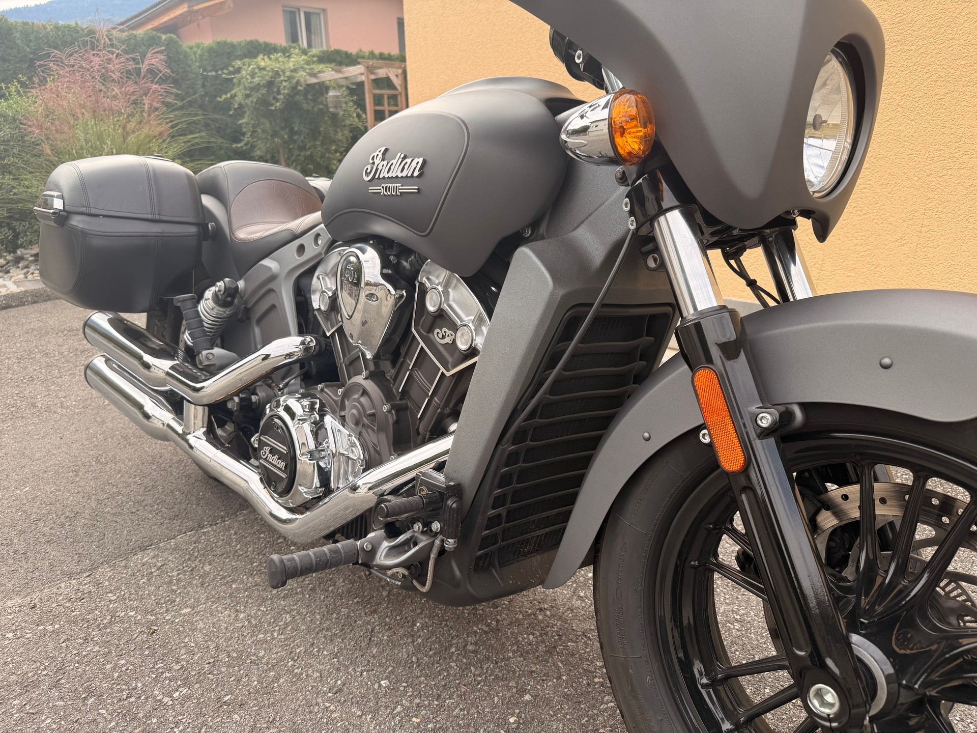 INDIAN Scout ABS-image-5