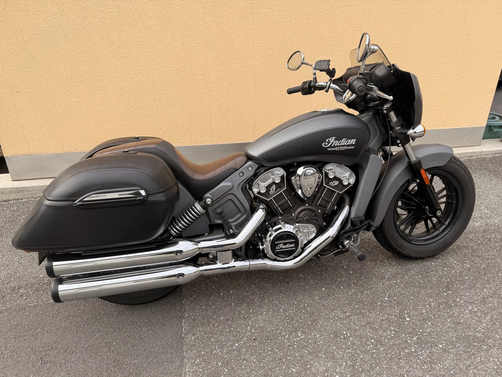 INDIAN Scout ABS-image-8