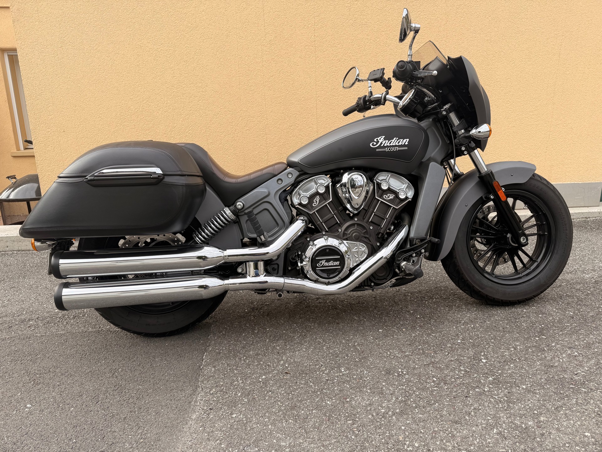 INDIAN Scout ABS-image-0