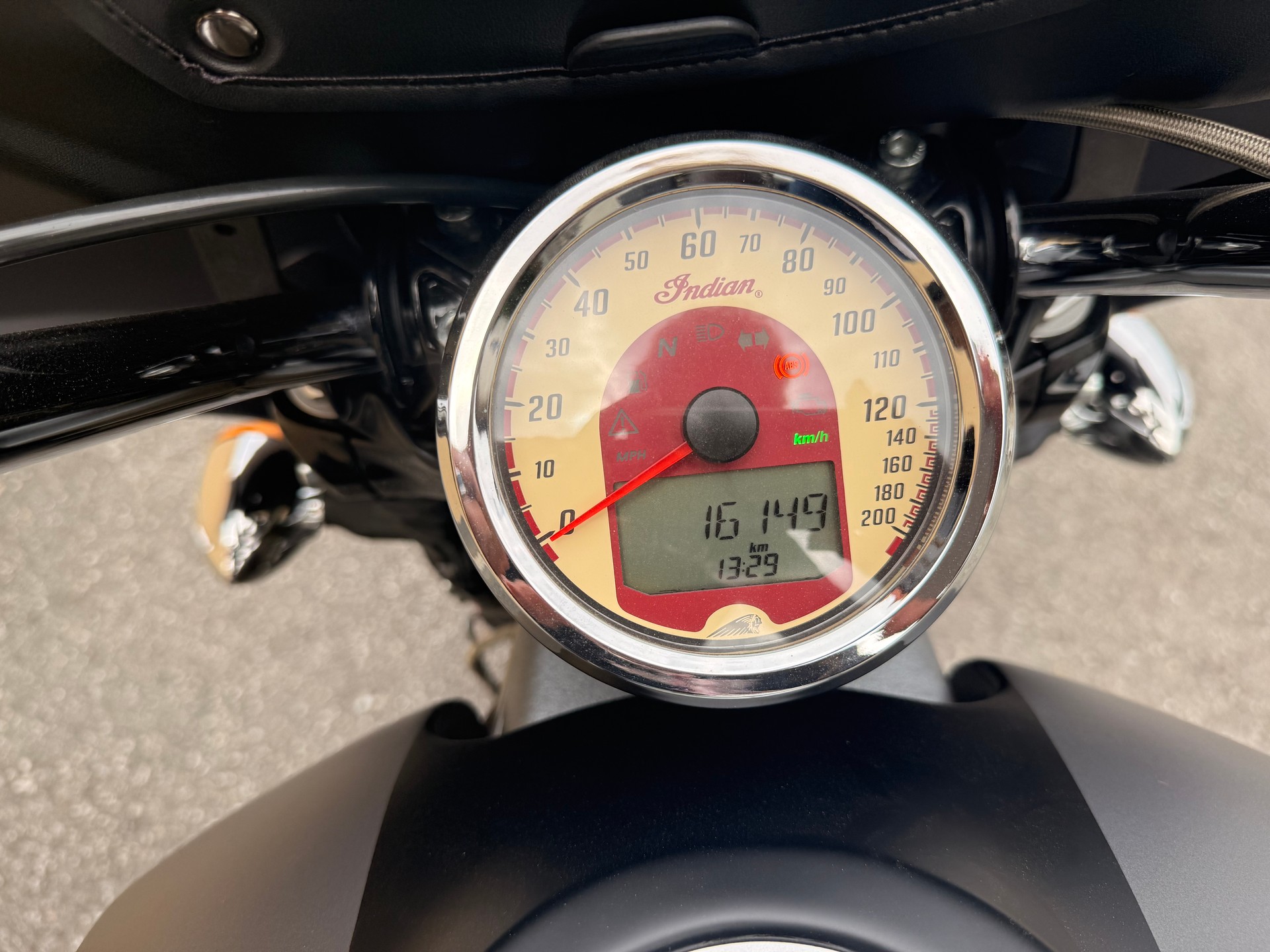 INDIAN Scout ABS-image-11