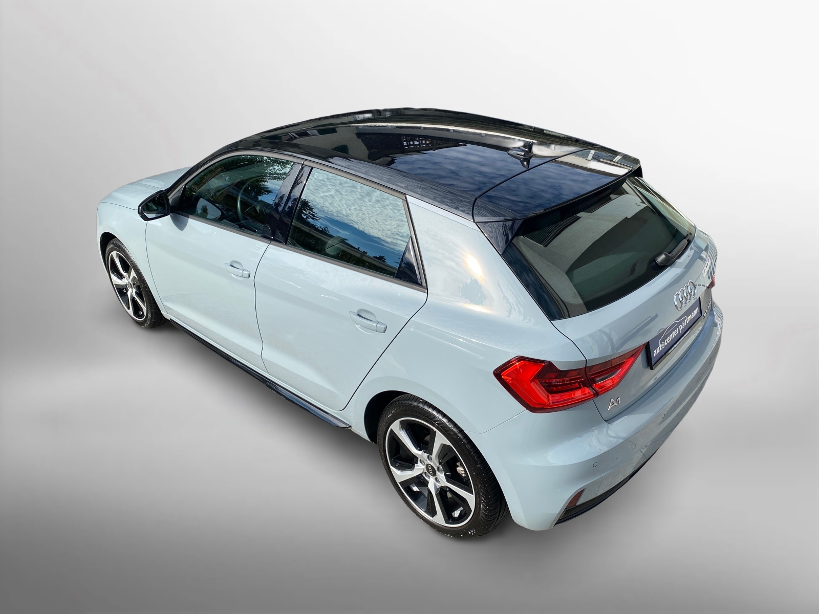 AUDI A1 Sportback 30 TFSI S Line Attraction S-tronic-image-14