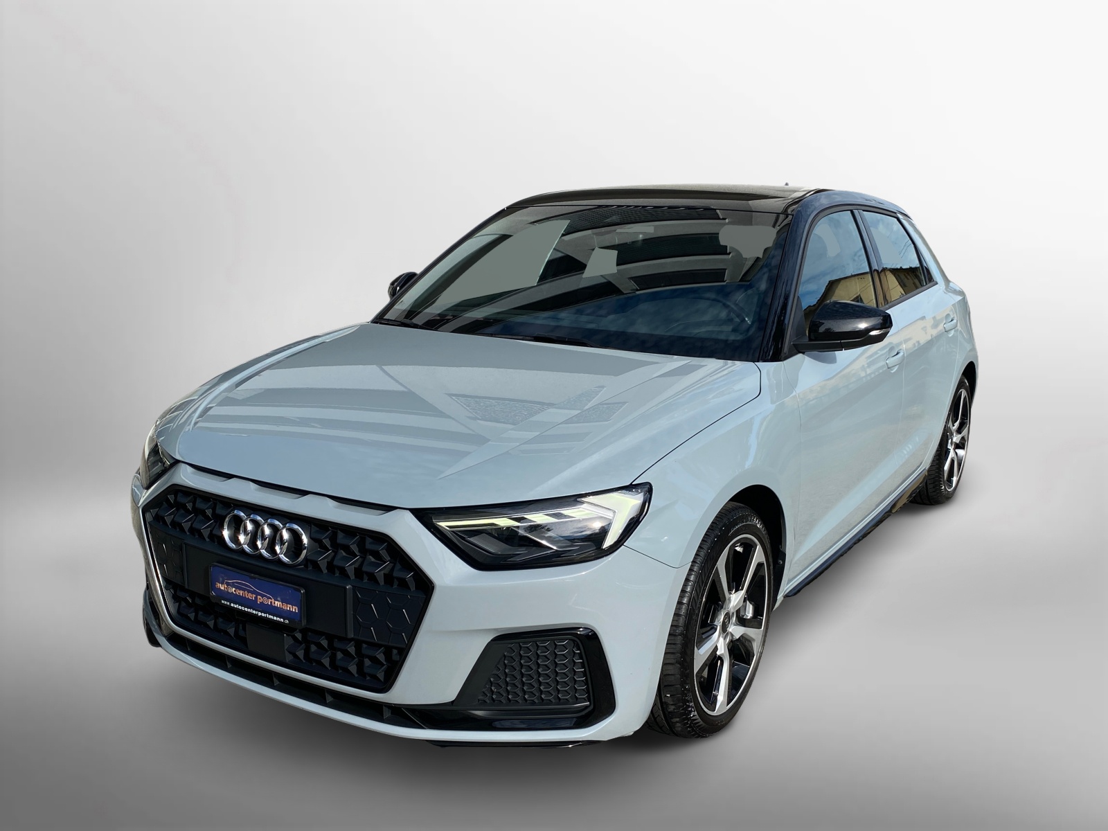 AUDI A1 Sportback 30 TFSI S Line Attraction S-tronic-showroom-element-2