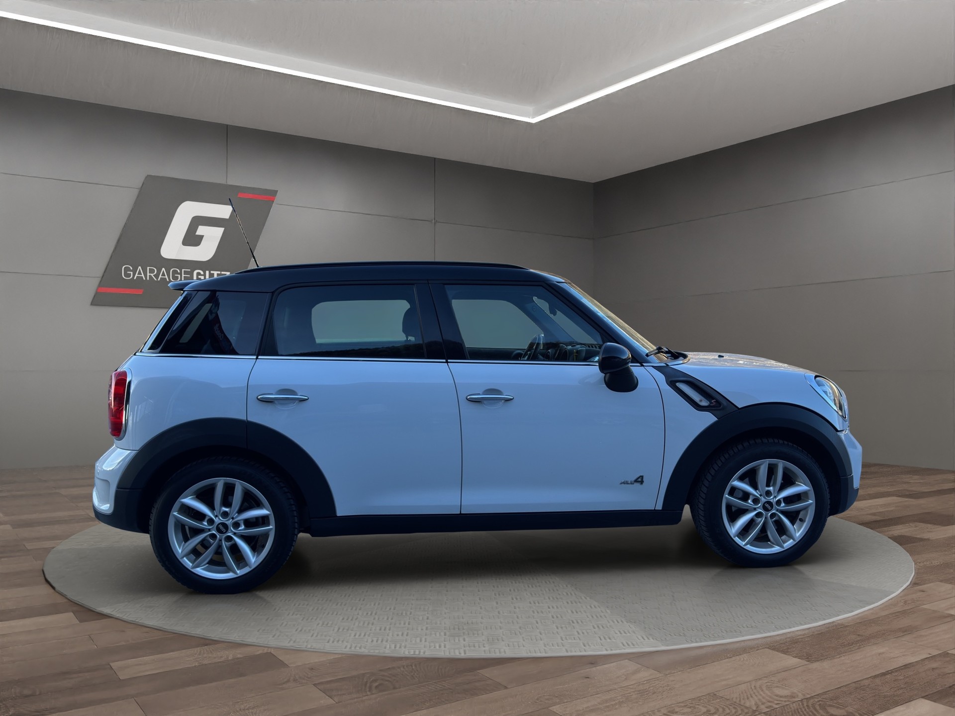MINI Mini Countryman Cooper S ALL4-image-6