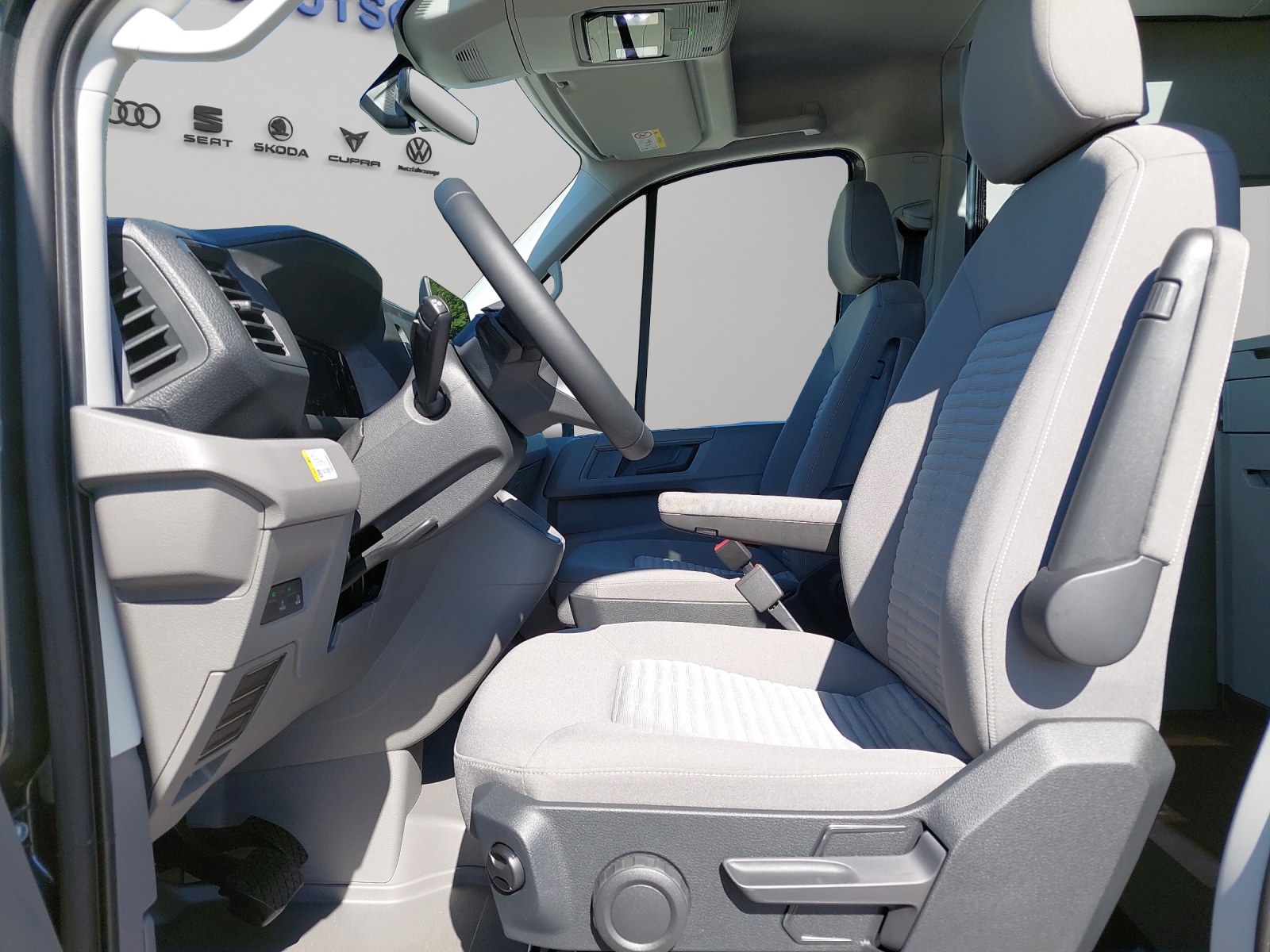 VW Grand California 680-image-5