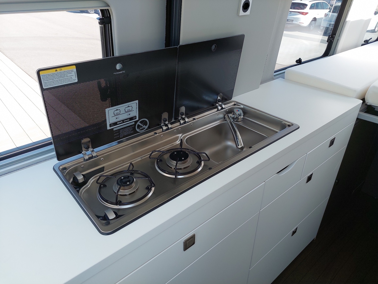 VW Grand California 680 2.0 BI-TDI-image-9