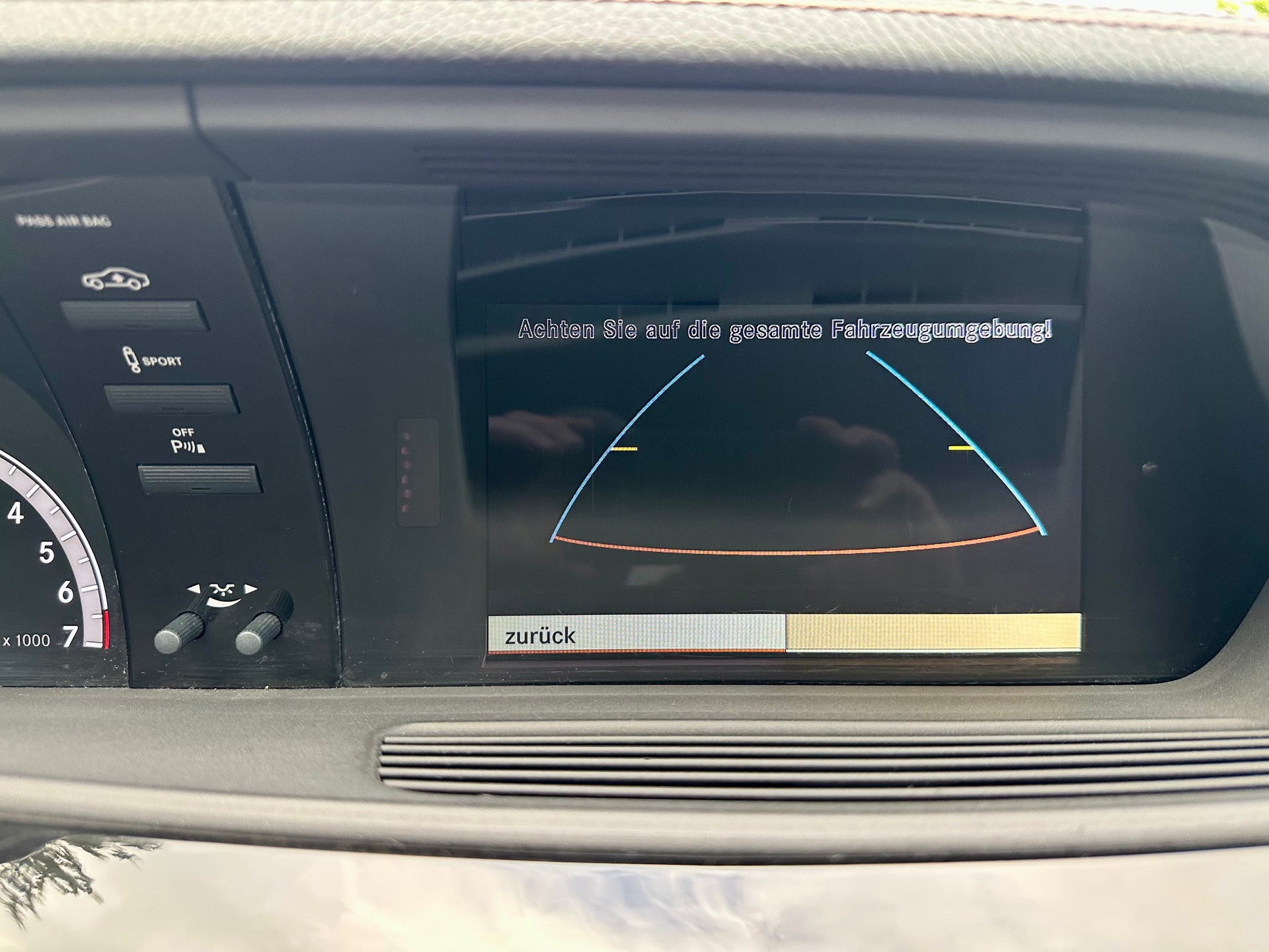 MERCEDES-BENZ S 500 L BlueEfficiency SS 4Matic 7G-Tronic-image-18