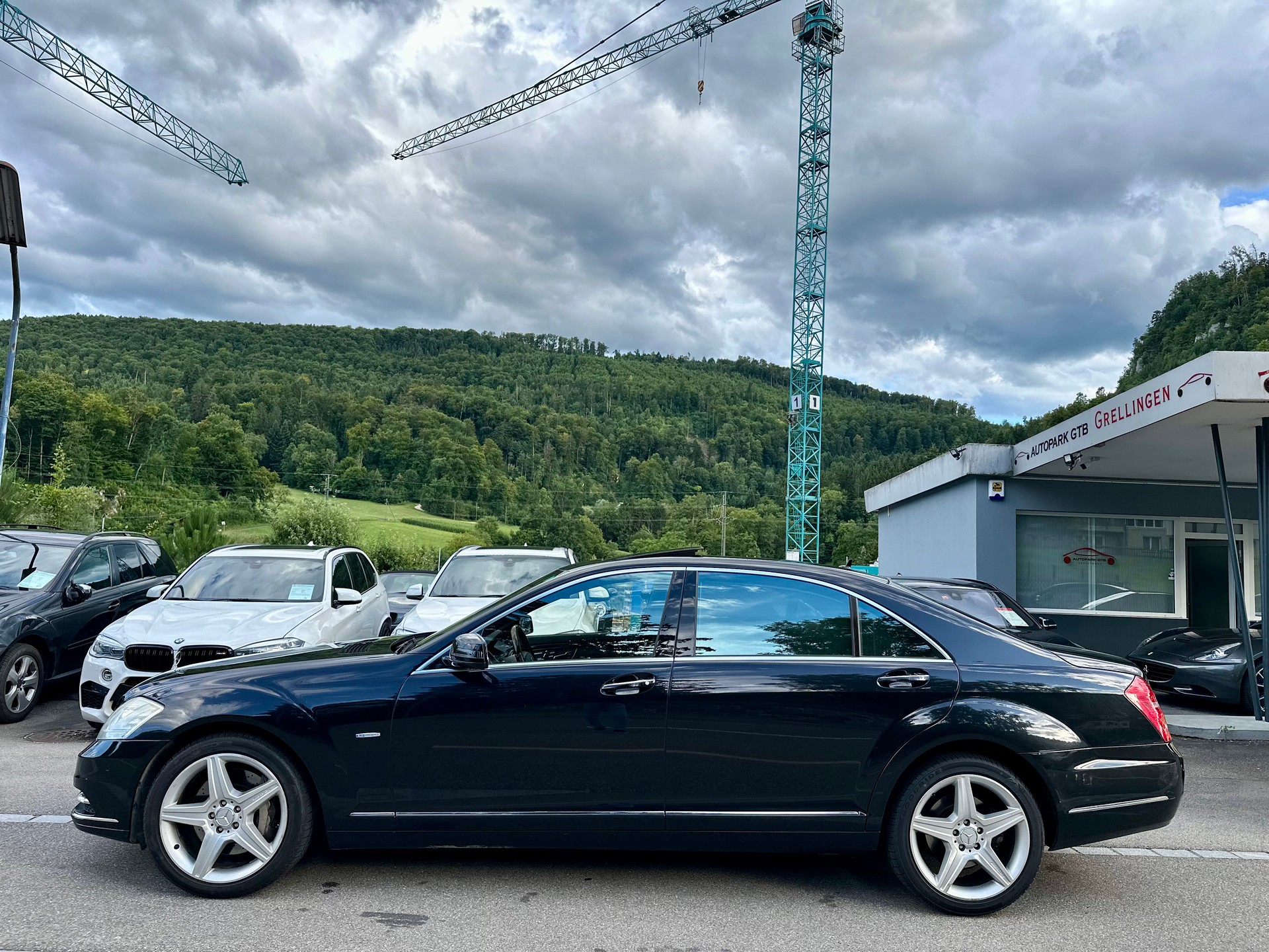 MERCEDES-BENZ S 500 L BlueEfficiency SS 4Matic 7G-Tronic-showroom-element-3