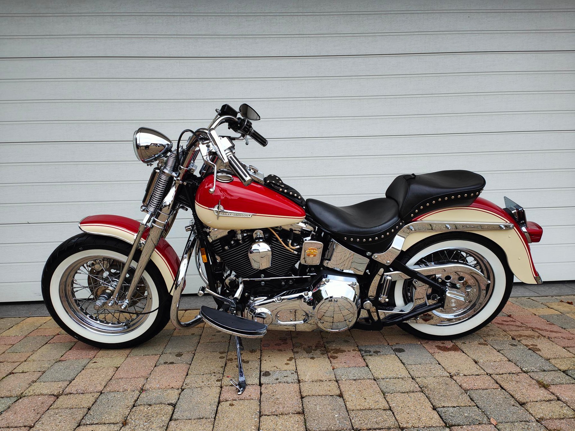 HARLEY-DAVIDSON FXSTS Springer Softail