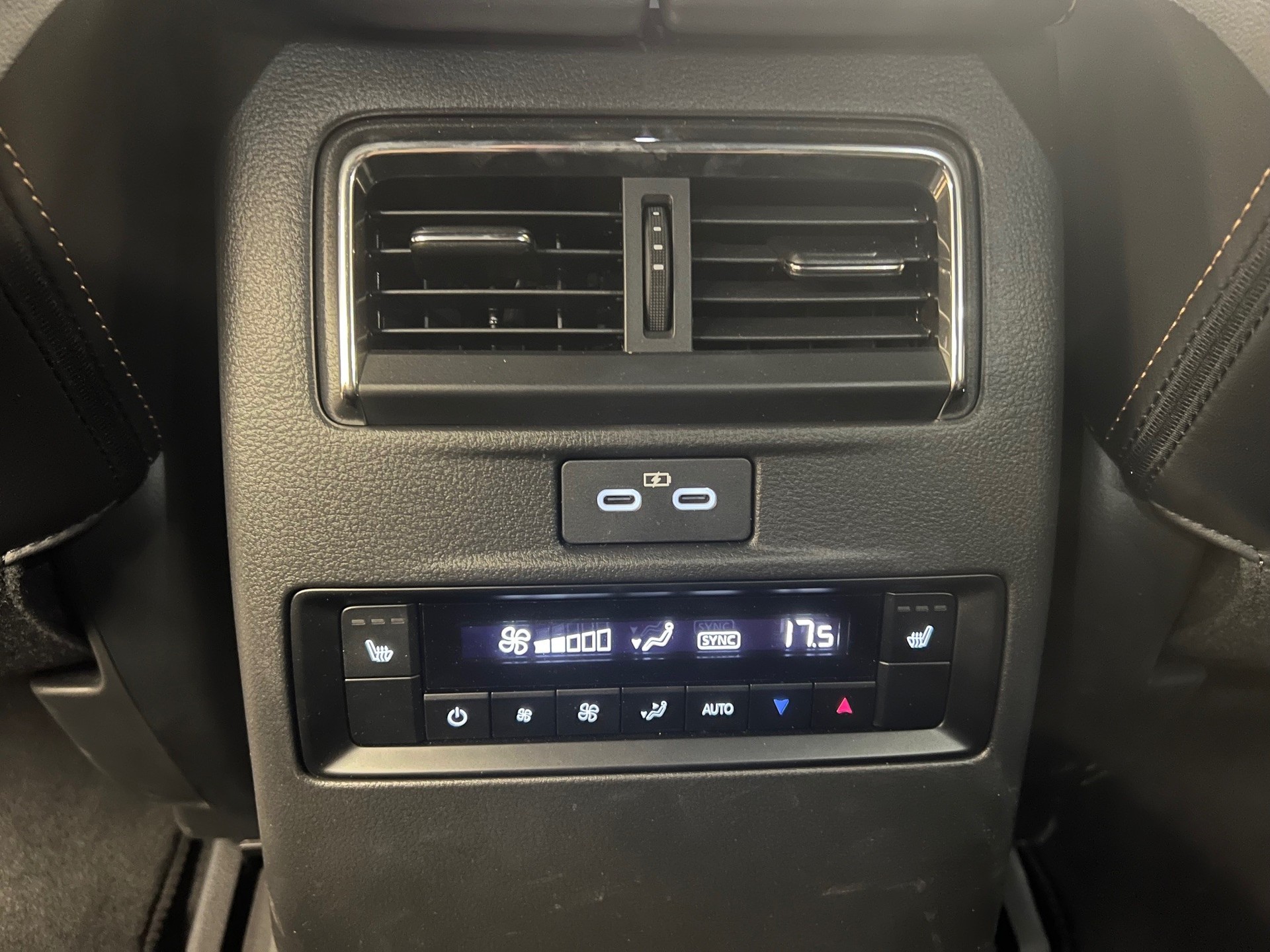 MAZDA CX-80 e-Skyactiv D254 MHEV AWD Homura Plus-image-15