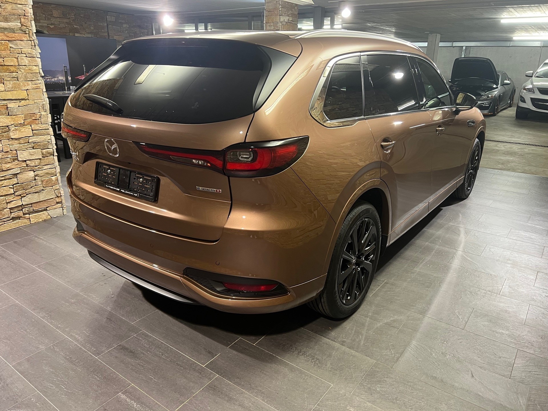 MAZDA CX-80 e-Skyactiv D254 MHEV AWD Homura Plus-image-8