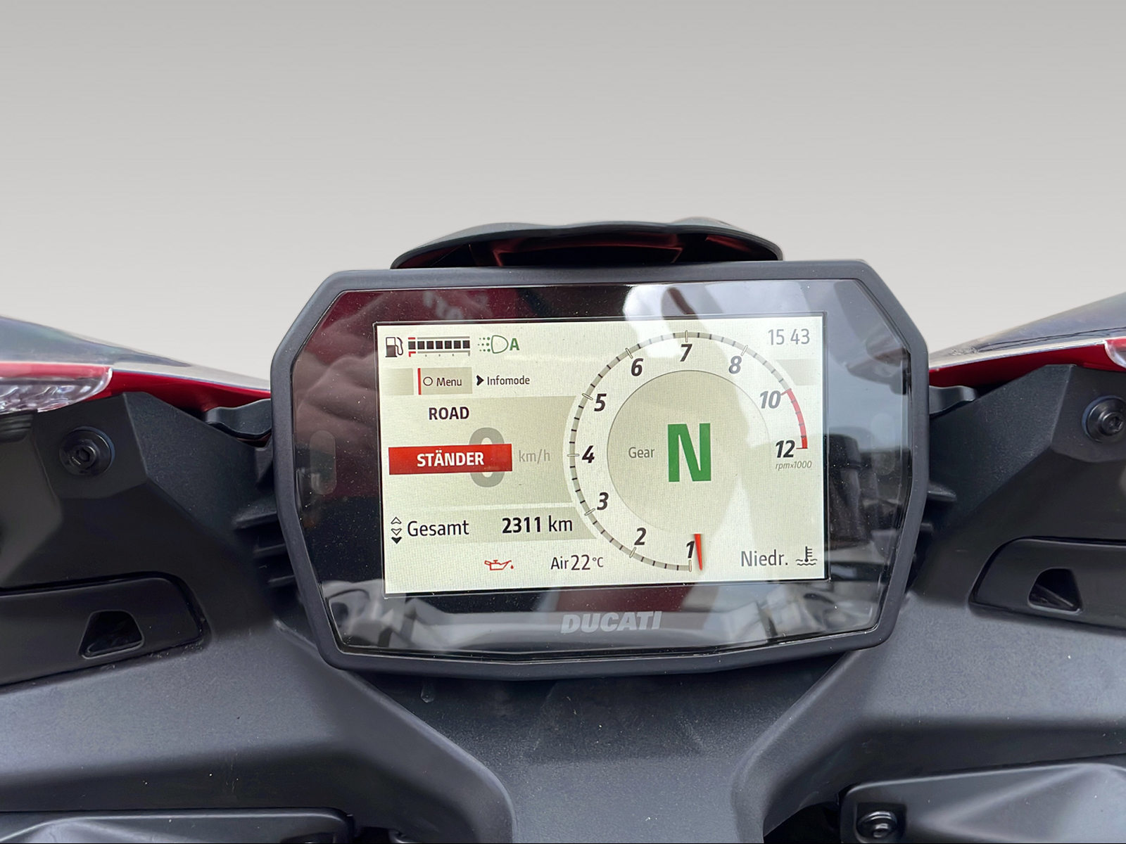 DUCATI 890 Superb. Panigale V2 S ABS-image-7