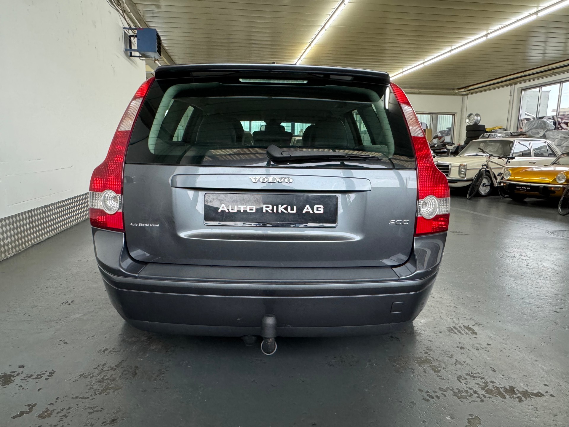 VOLVO V50 2.0D Kinetic-image-10
