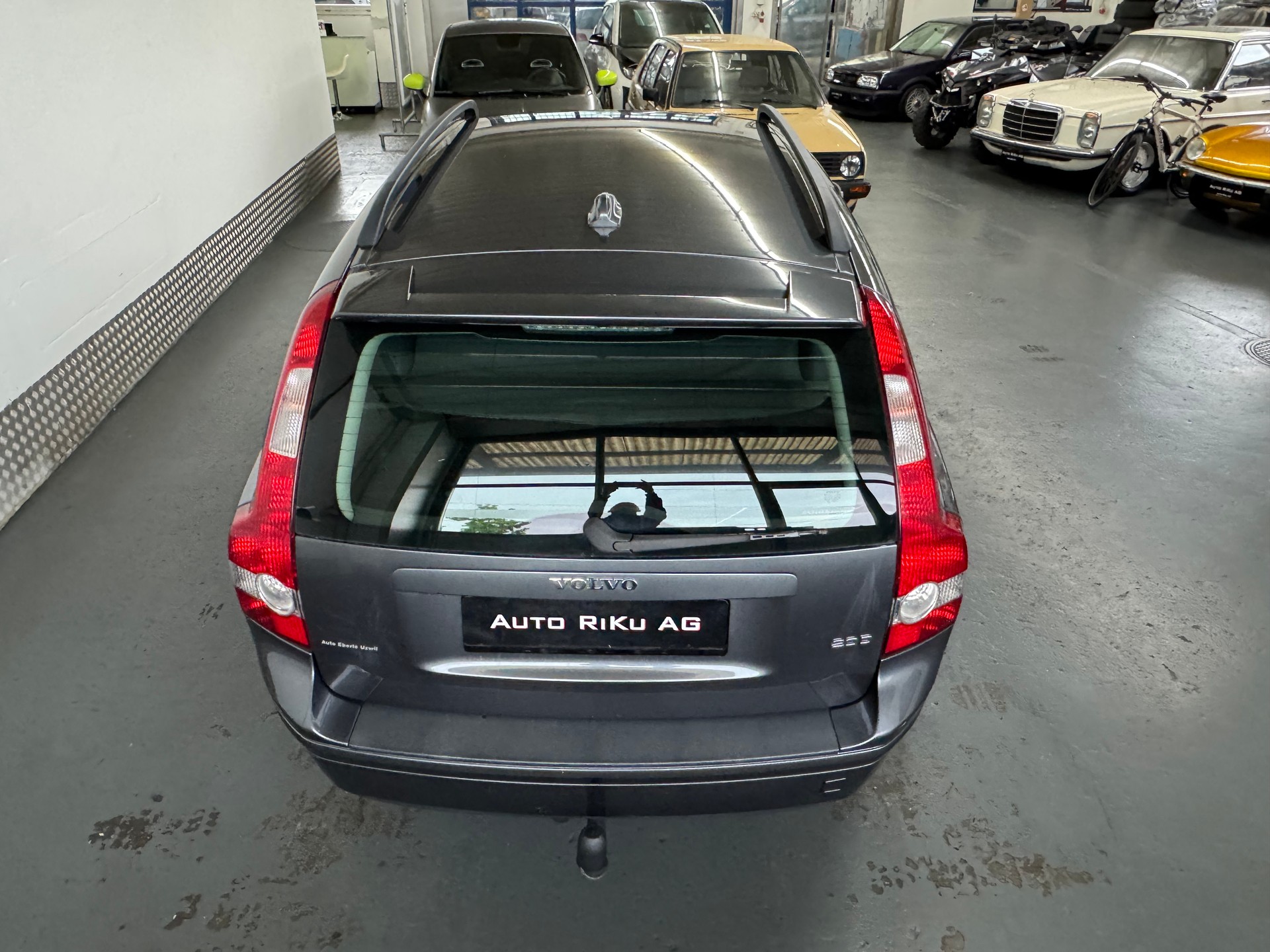 VOLVO V50 2.0D Kinetic-image-9