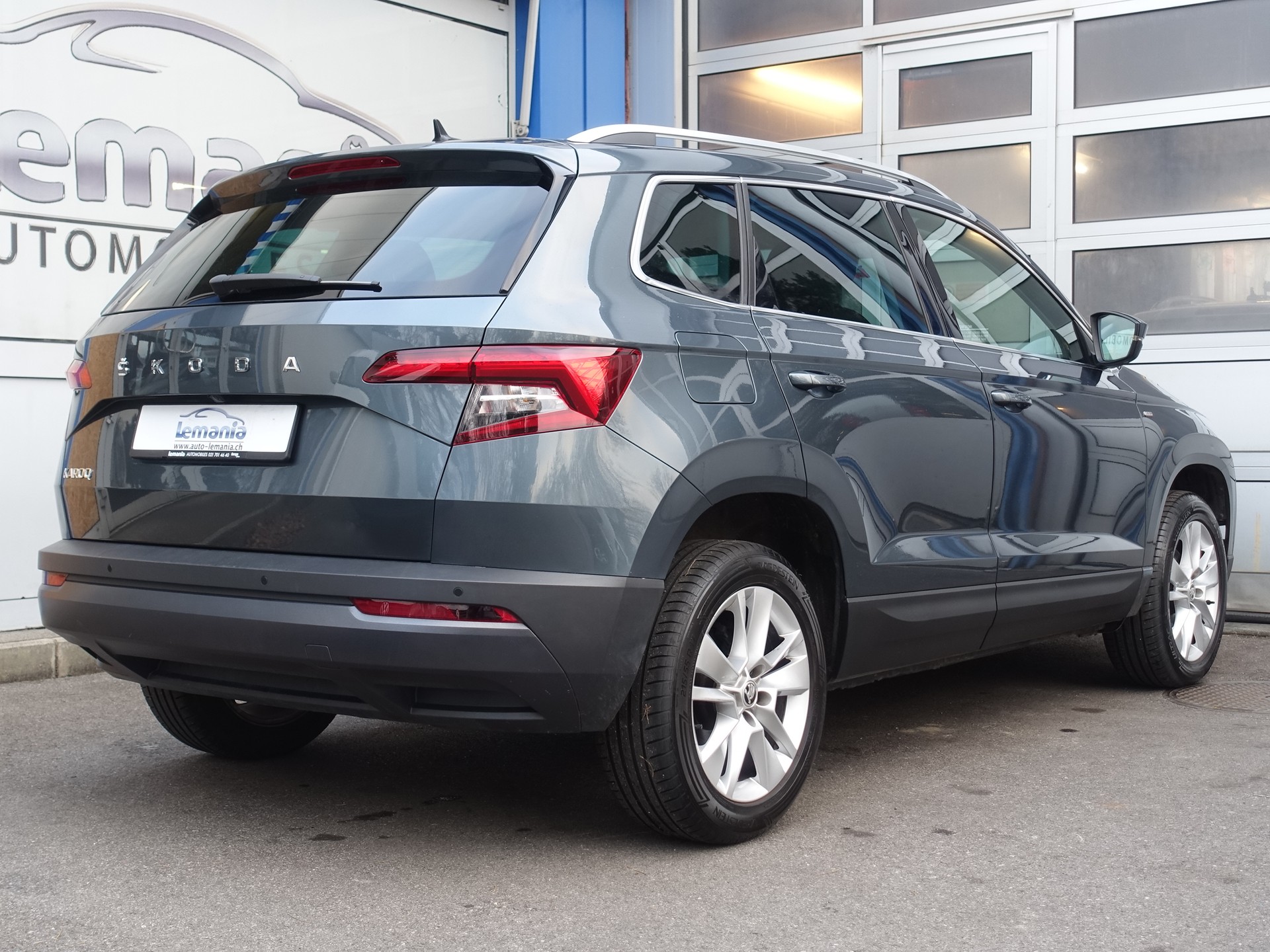 SKODA Karoq 1.5 TSI ACT Clever DSG-showroom-element-3