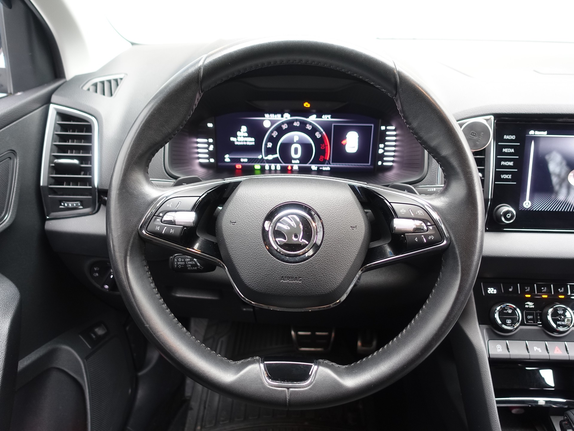 SKODA Karoq 1.5 TSI ACT Clever DSG-image-11