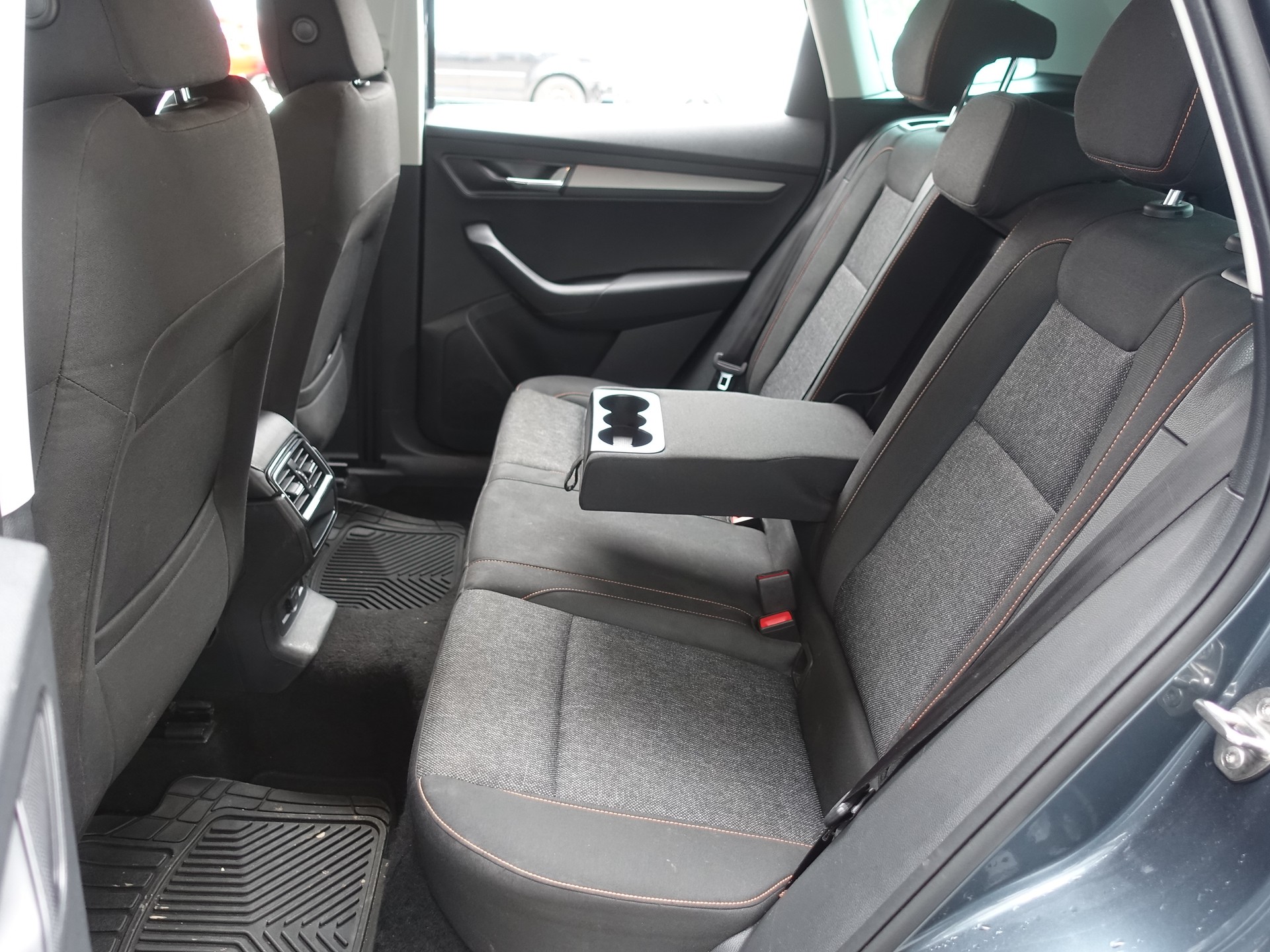 SKODA Karoq 1.5 TSI ACT Clever DSG-image-13