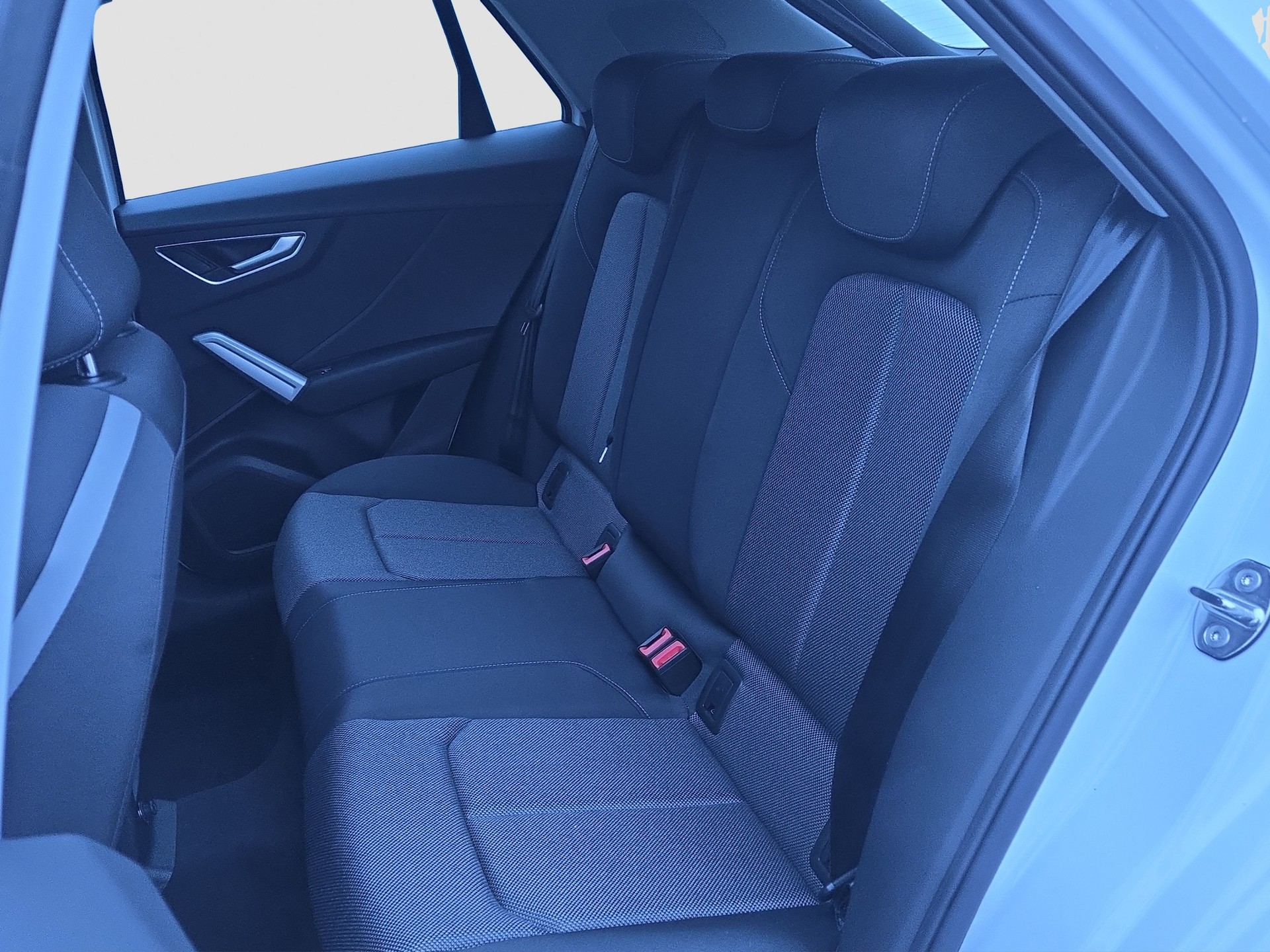 AUDI Q2 35 TFSI S line S-tronic-image-11