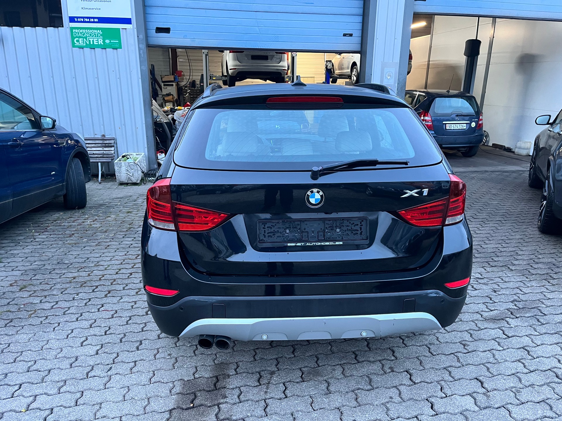 BMW X1 xDrive 20i Steptronic-image-3