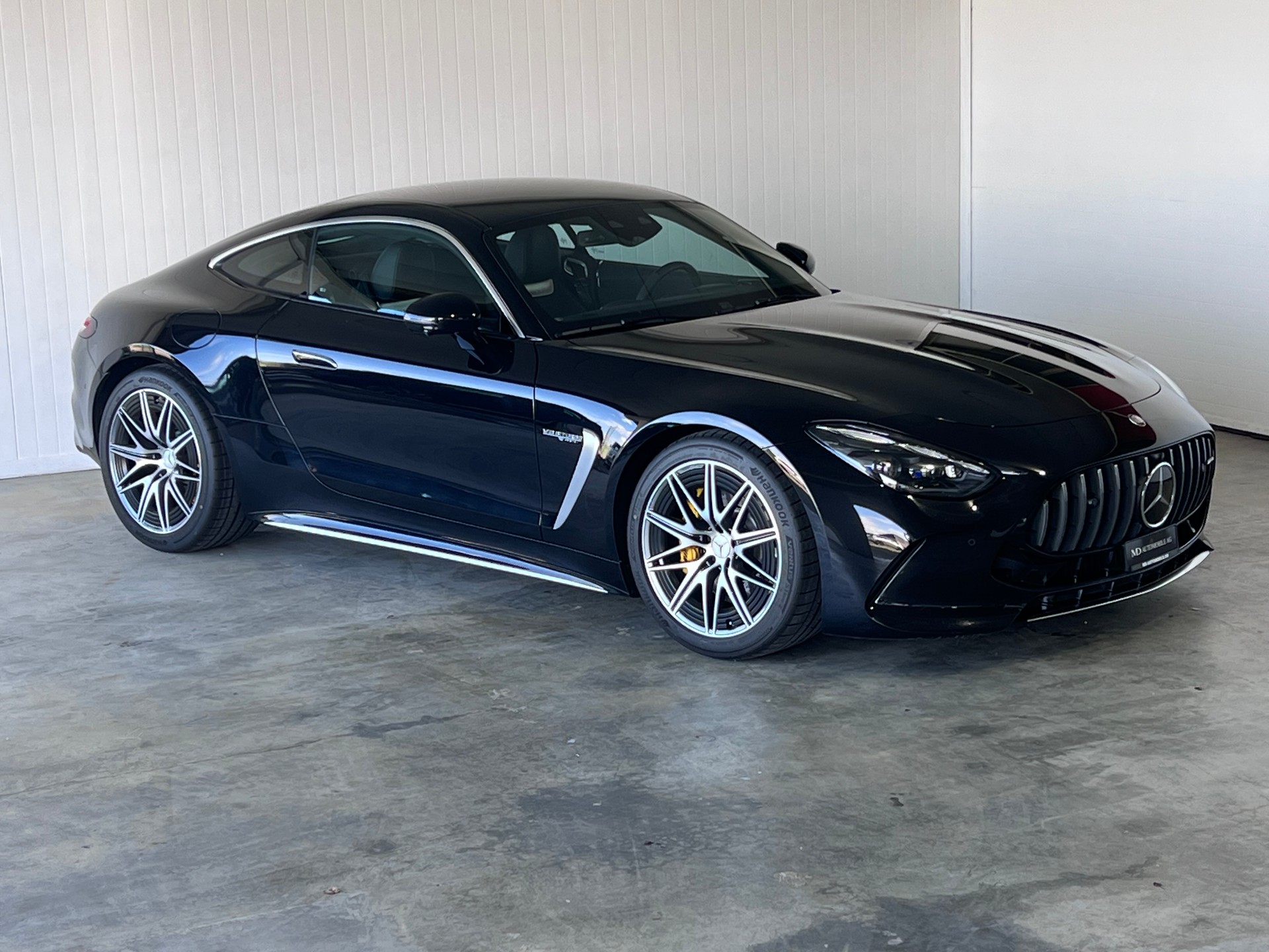 MERCEDES-BENZ AMG GT 63 4Matic+ Executive Edition-showroom-element-1