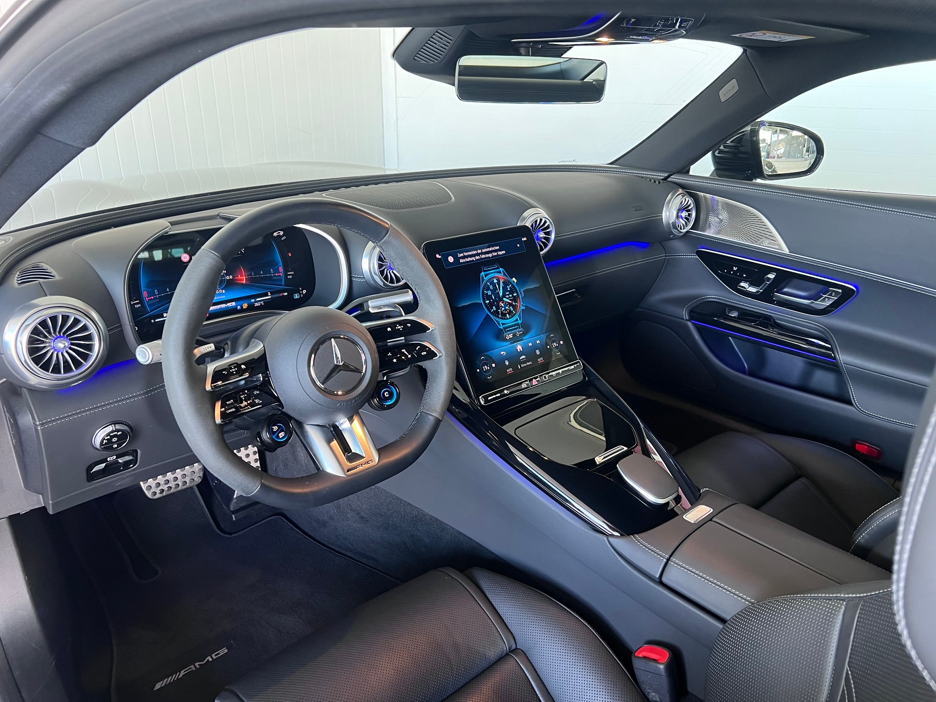 MERCEDES-BENZ AMG GT 63 4Matic+ Executive Edition-image-19