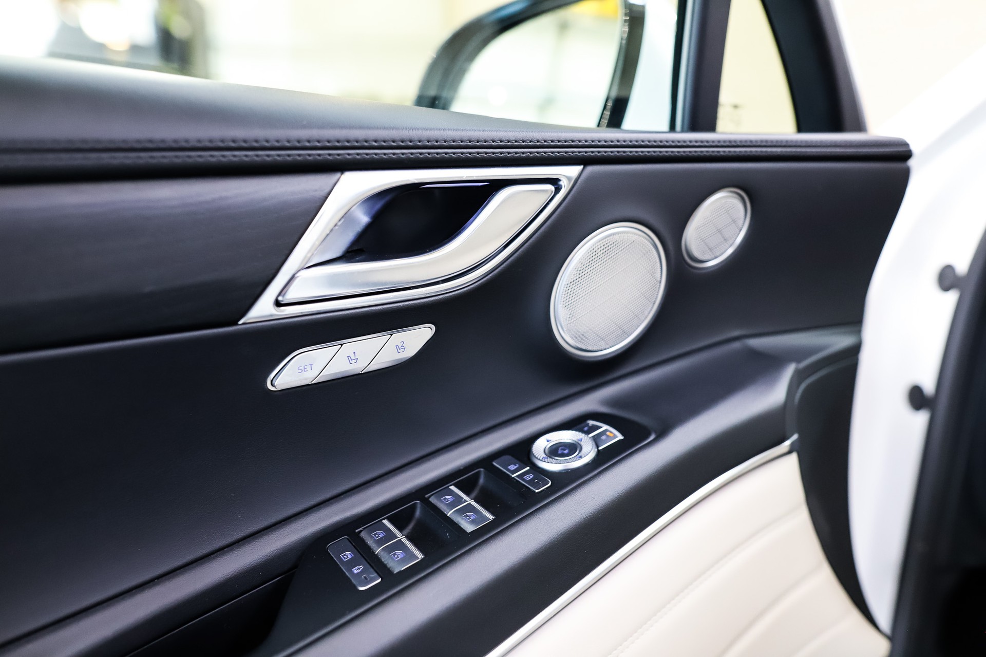 GENESIS GV80 3.0 CRDI Luxus AT8 AWD-image-9