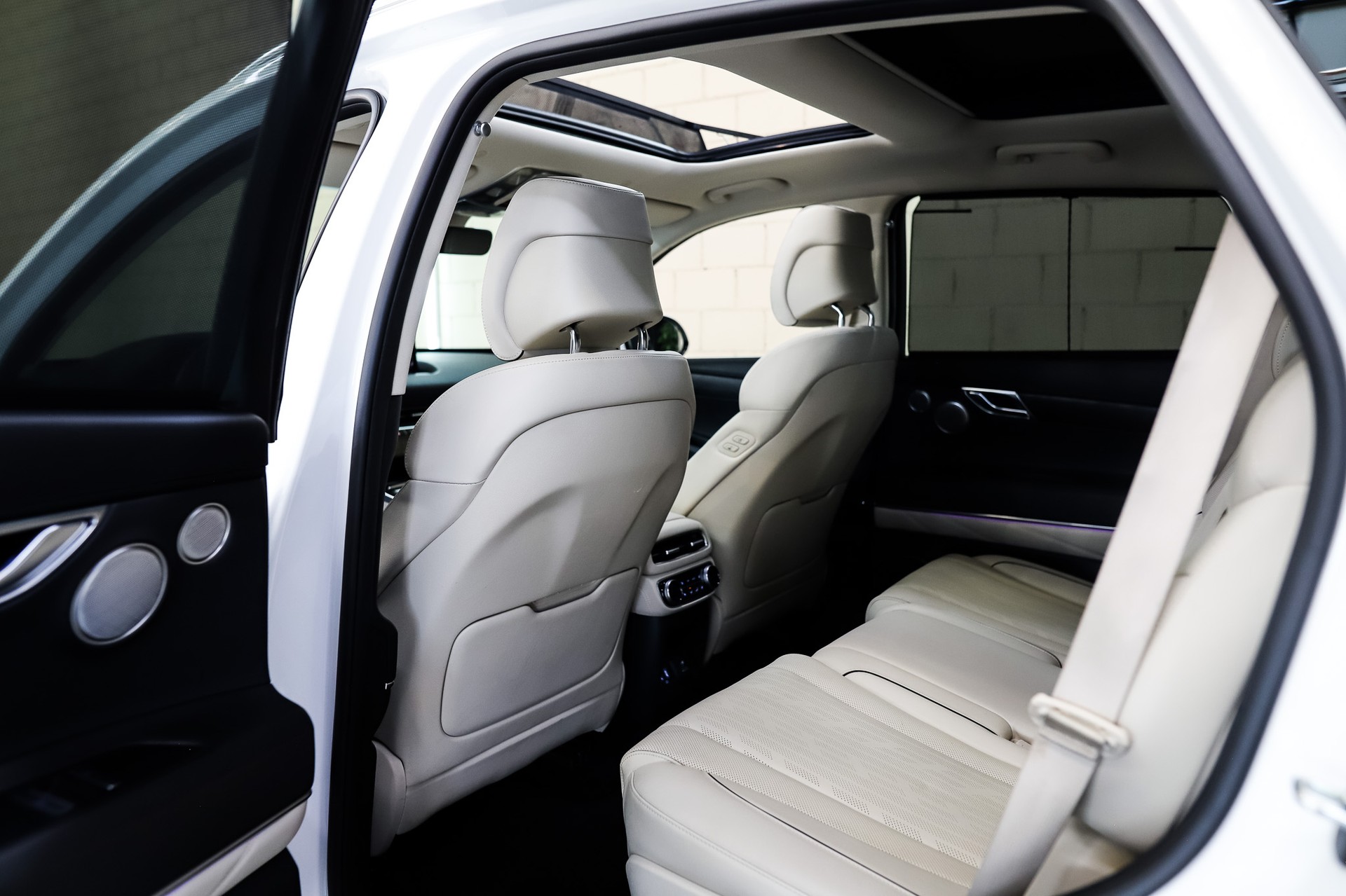 GENESIS GV80 3.0 CRDI Luxus AT8 AWD-image-18